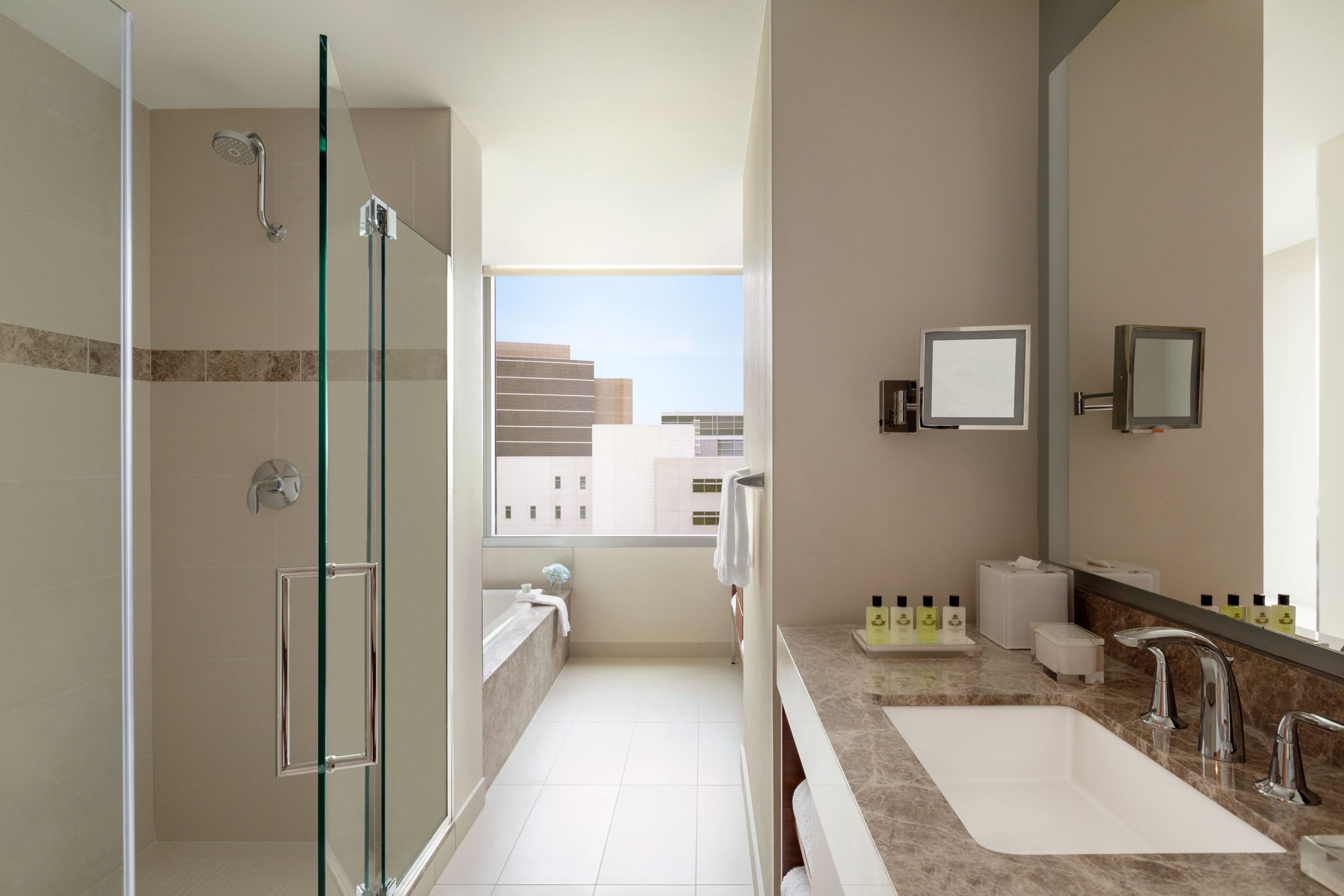 InterContinental Houston — 114