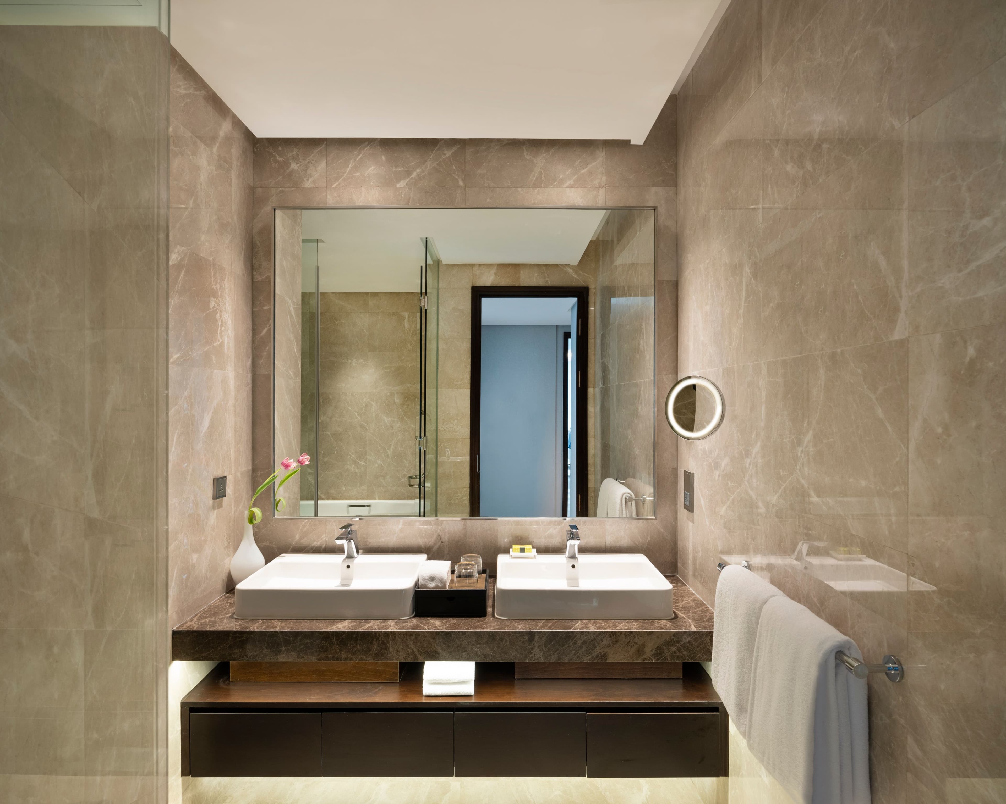 InterContinental Residence Jakarta Pondok Indah — 2