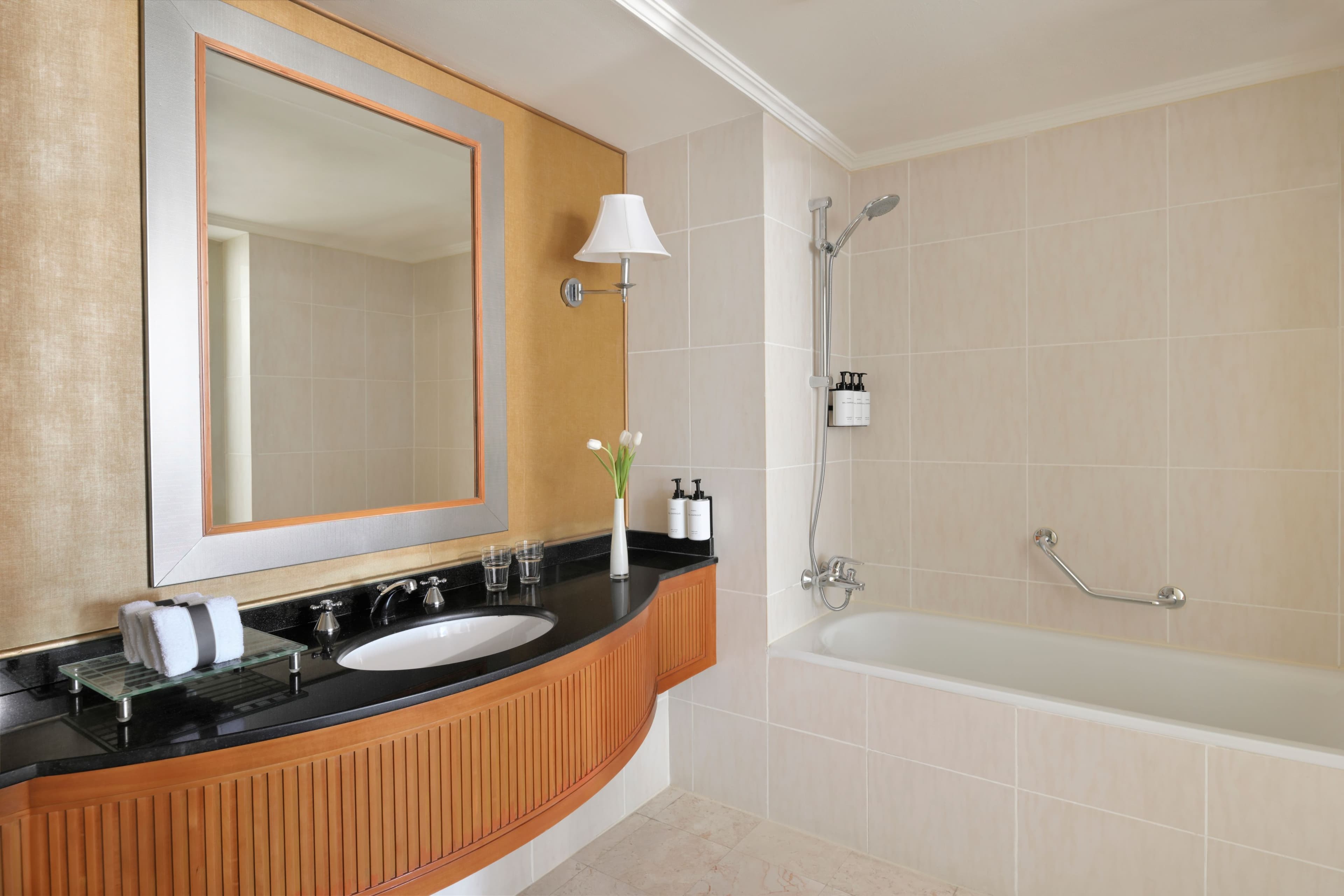 InterContinental Jeddah — 25
