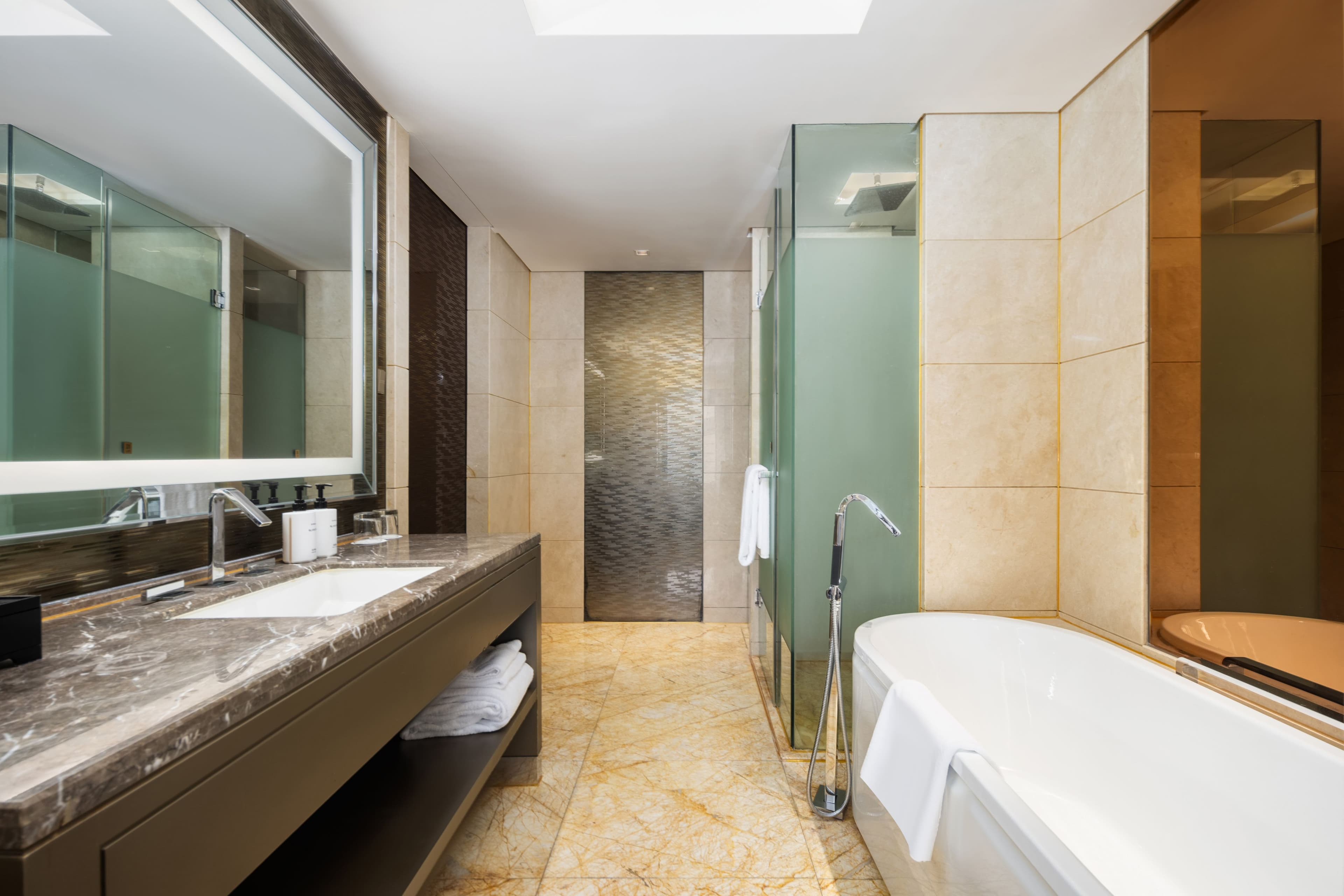 InterContinental Jinan City Center - Image 5