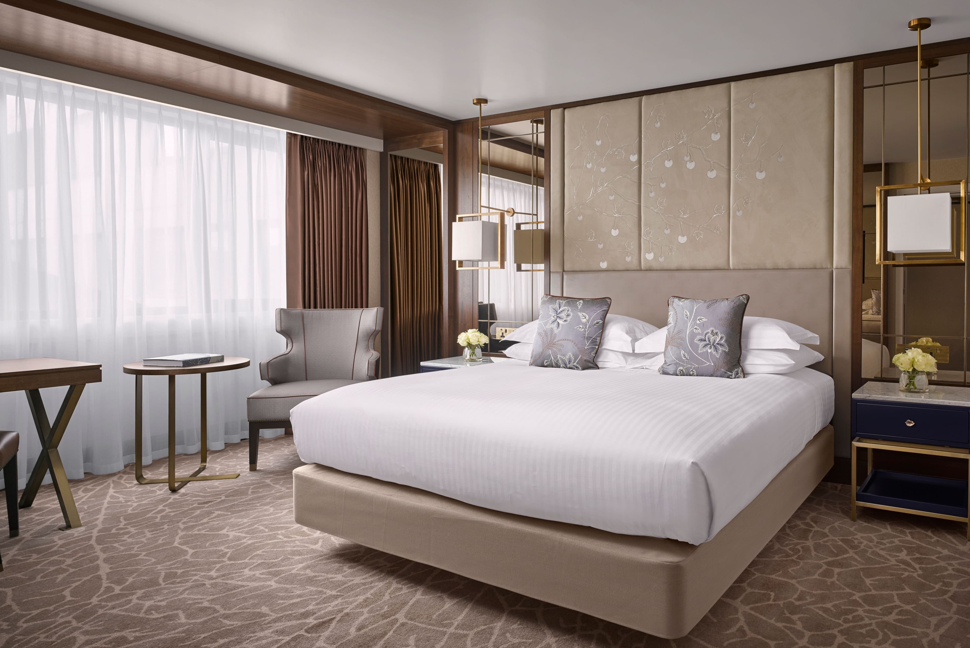 1 King Cosy Mayfair Floor - Image 3