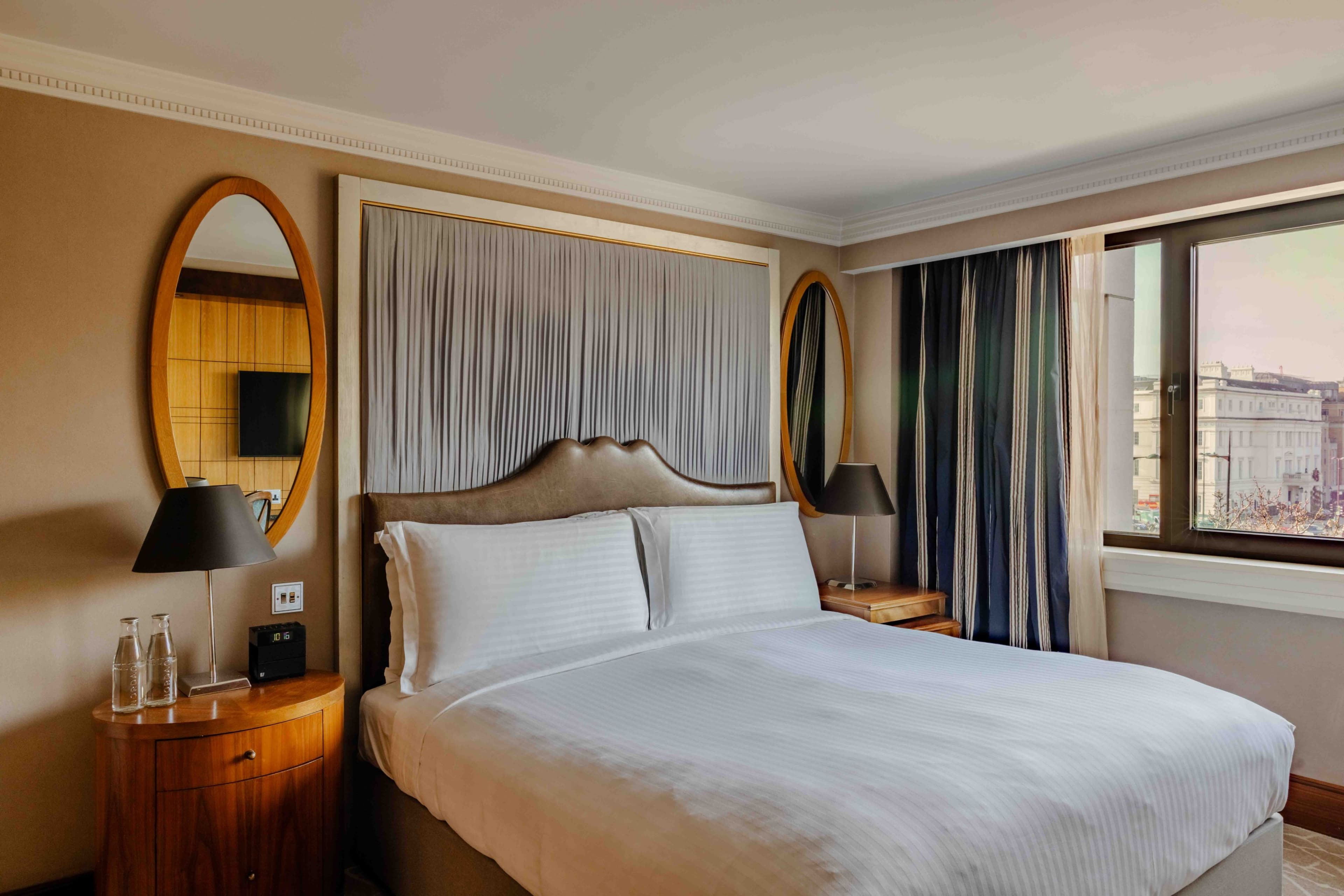 InterContinental London Park Lane — 75