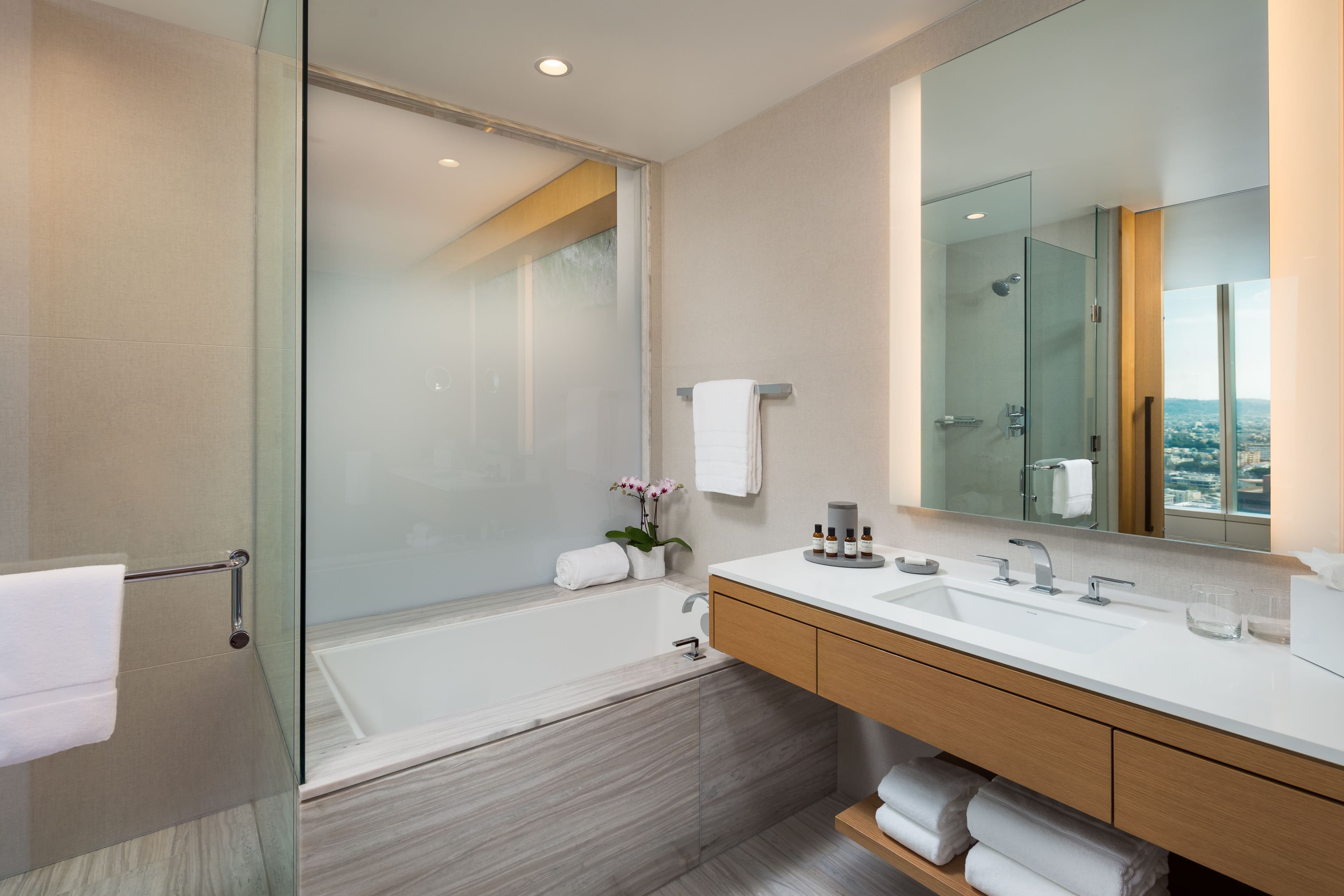 InterContinental Los Angeles Downtown — 33