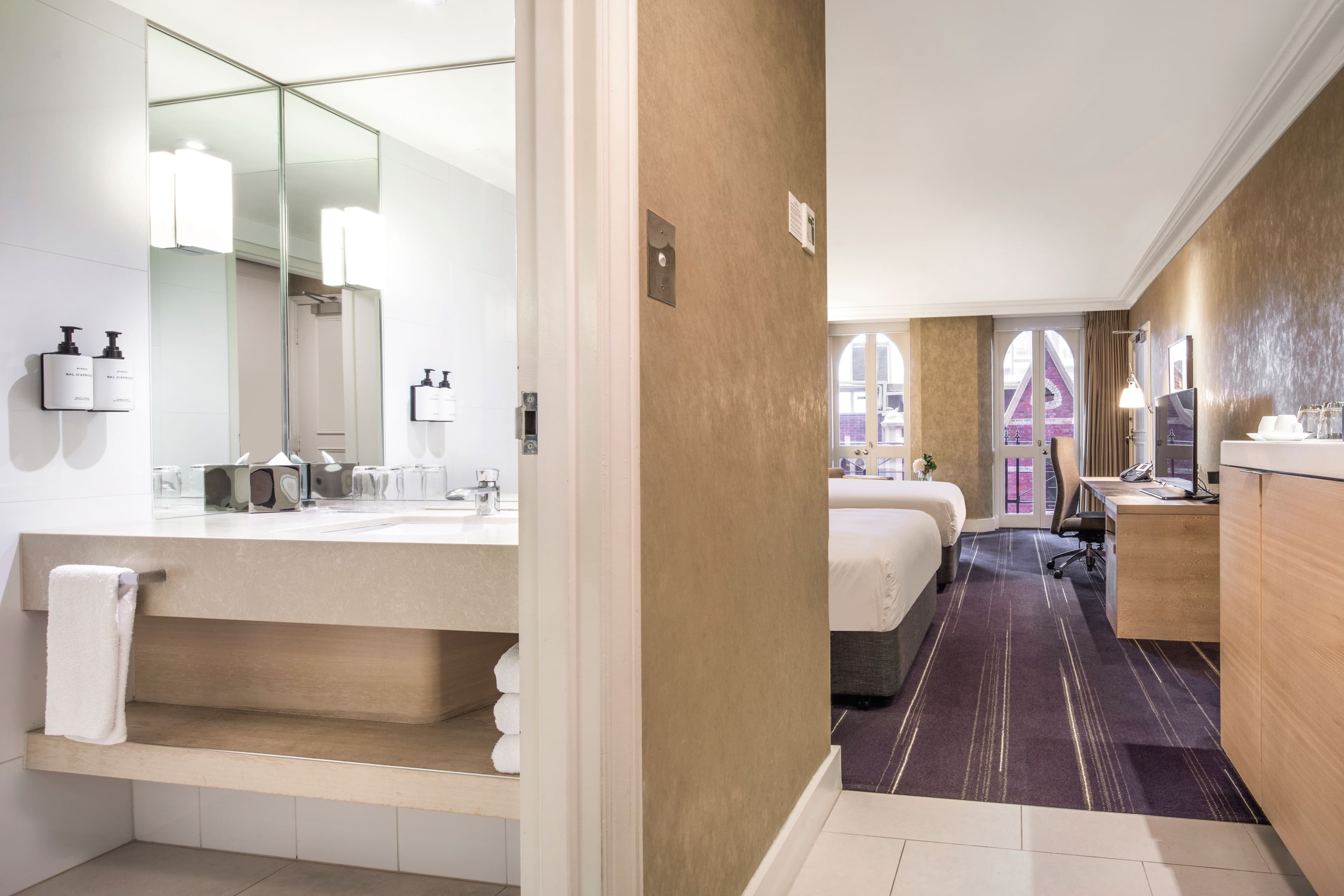 InterContinental Melbourne — 25