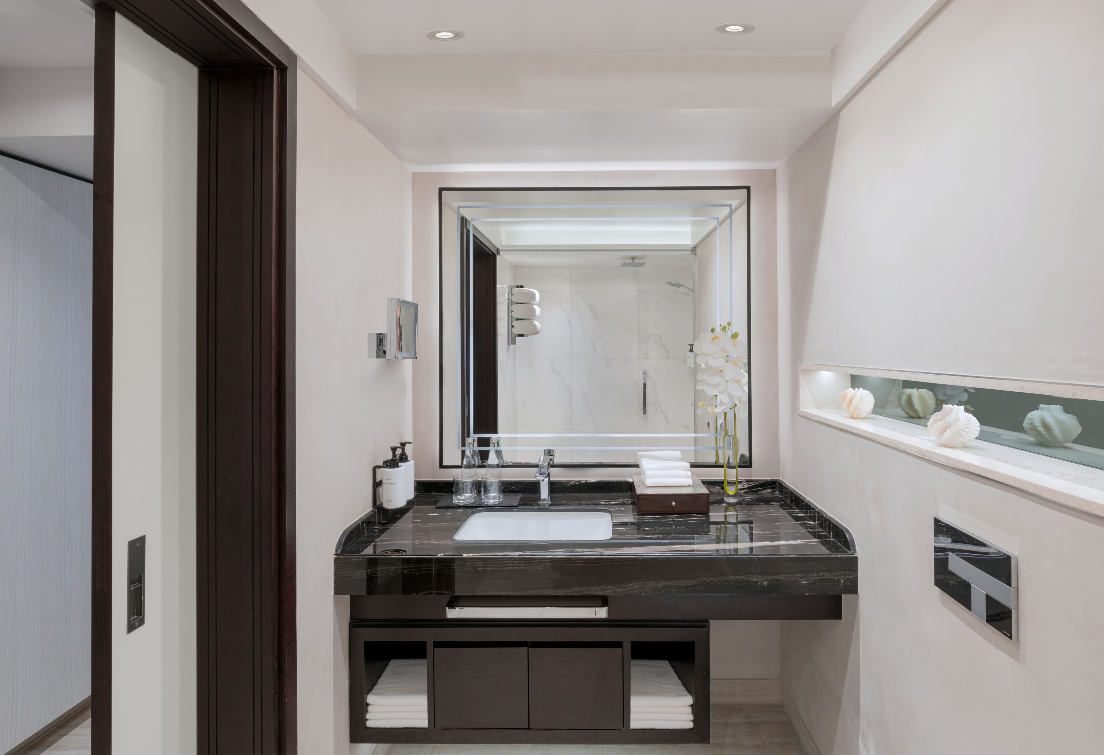 InterContinental Muscat - Image 4