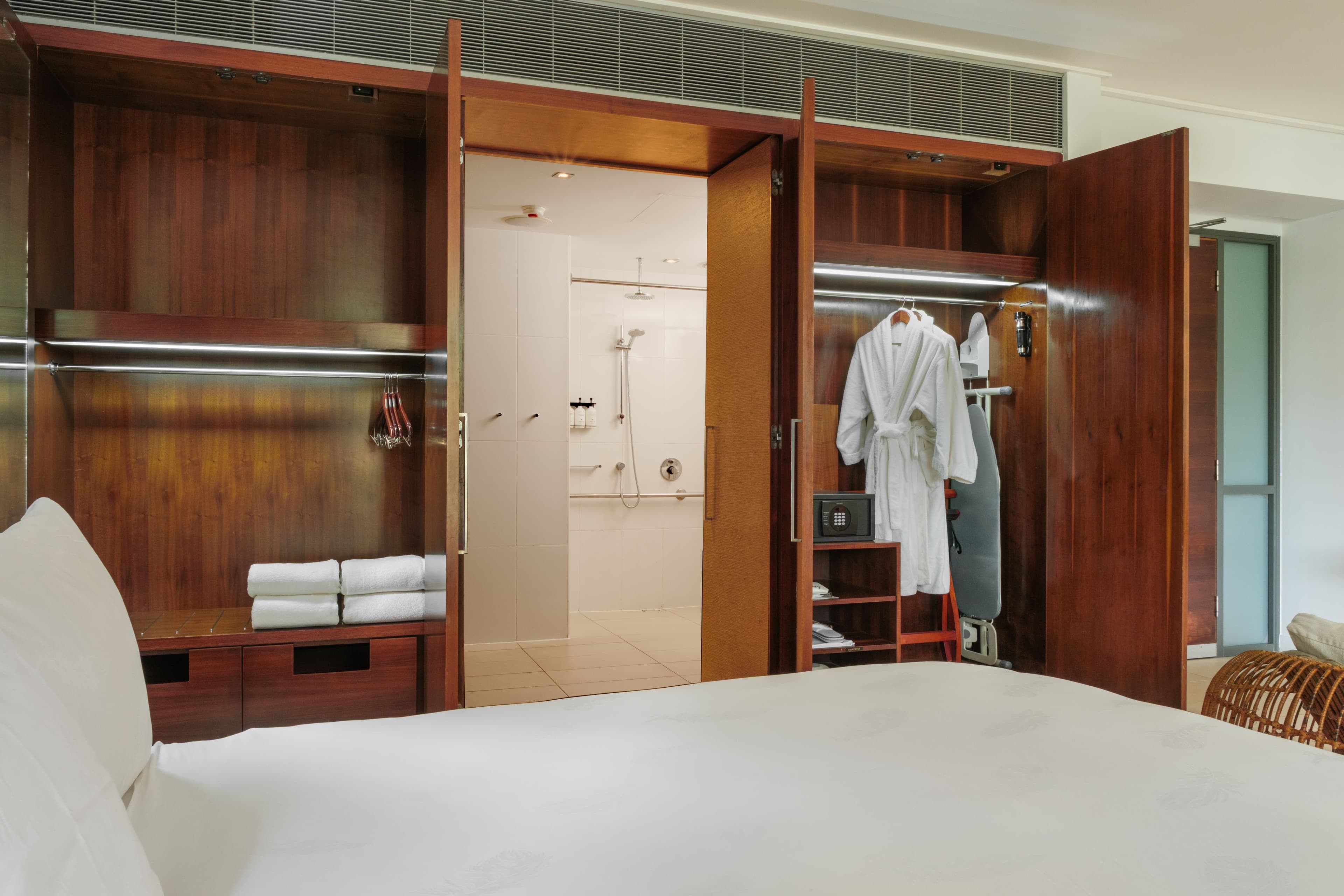 InterContinental Fiji Golf Resort & Spa — 14