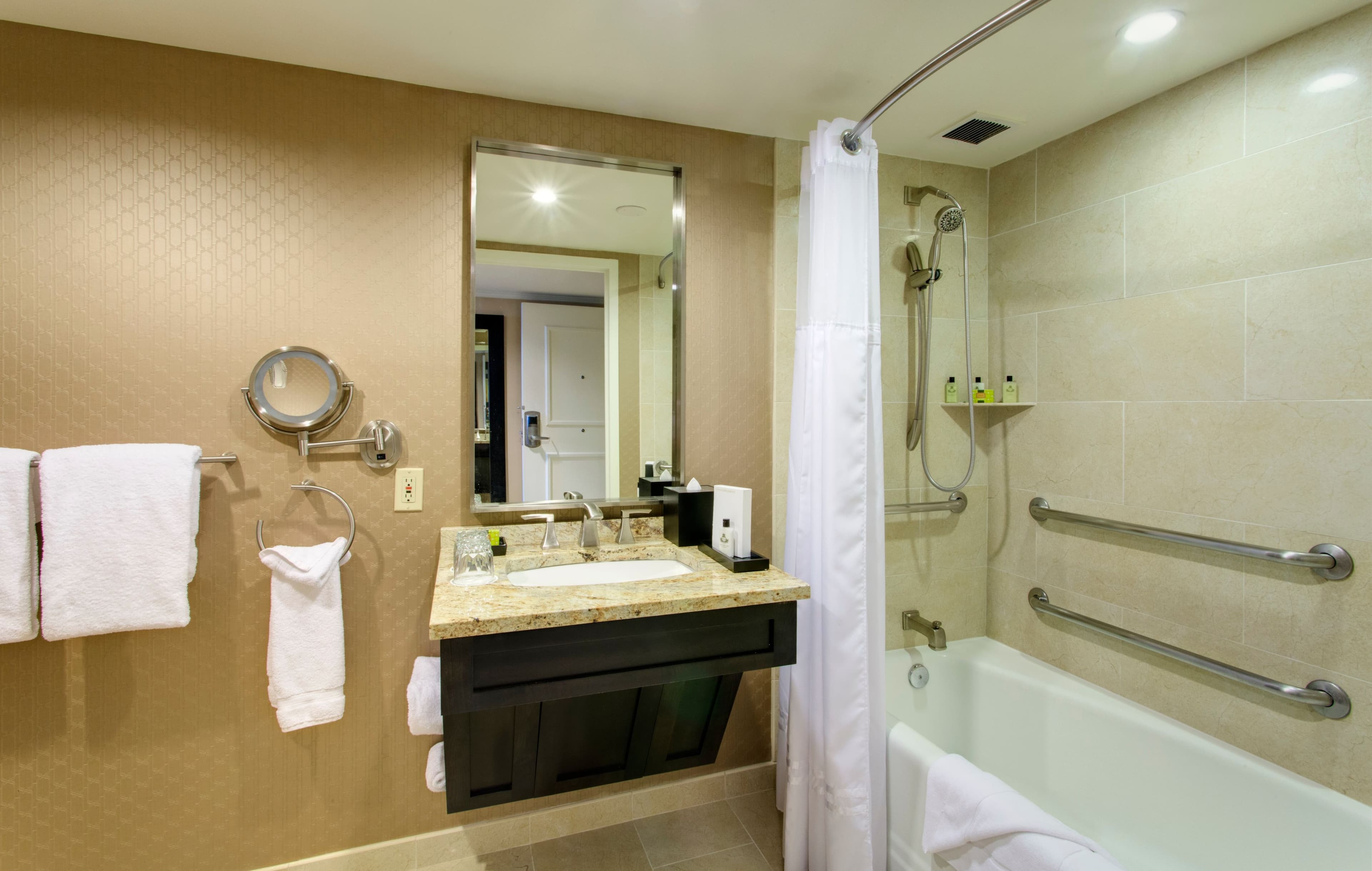 InterContinental New Orleans — 30