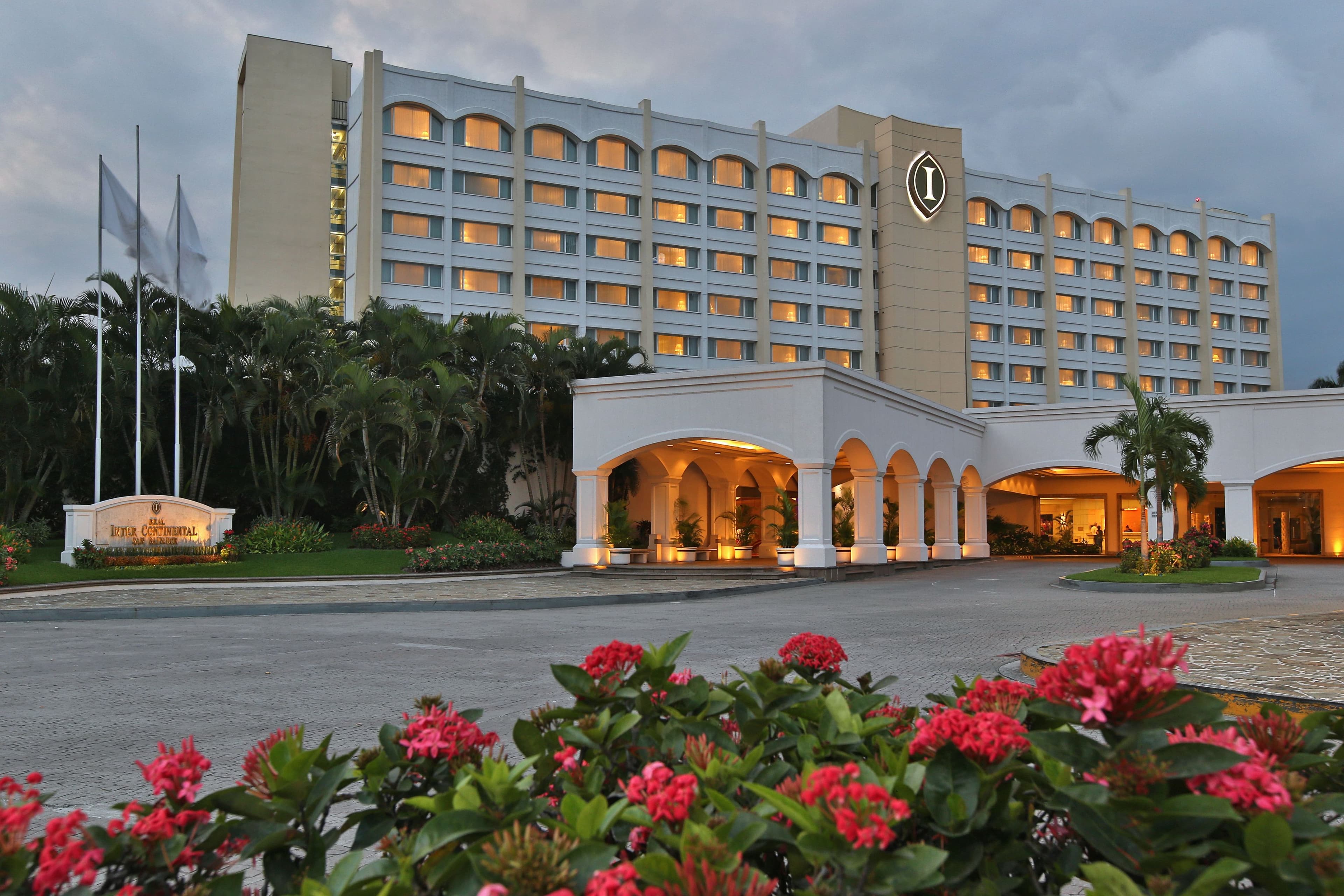 InterContinental San Salvador-Metrocentro Mall - Image 1