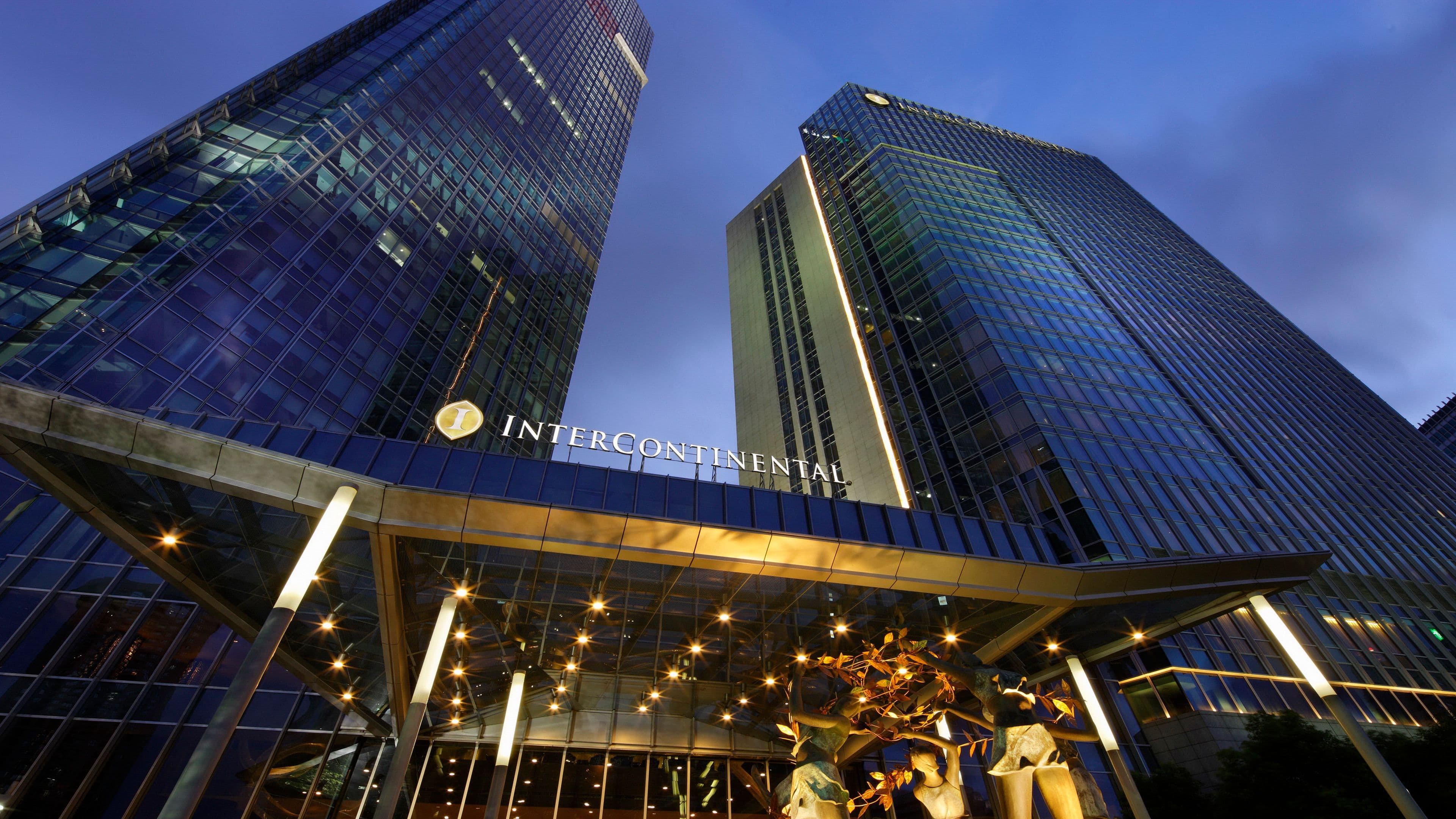 InterContinental Shanghai Jing'An - Image 1