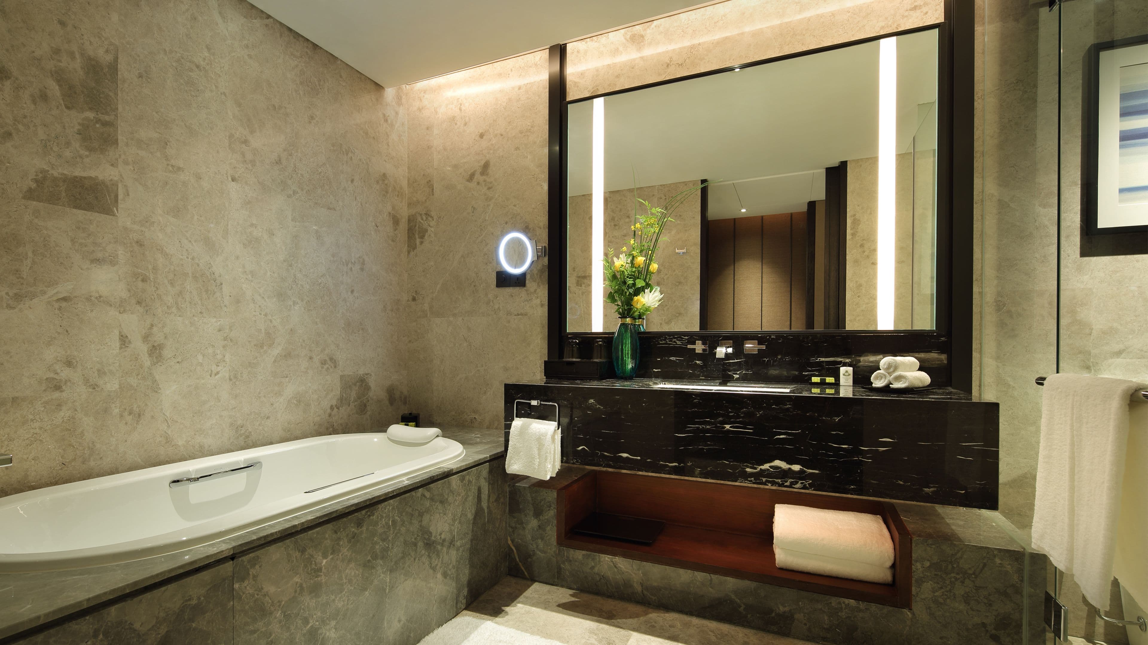 InterContinental Shanghai Hongqiao NECC — 19