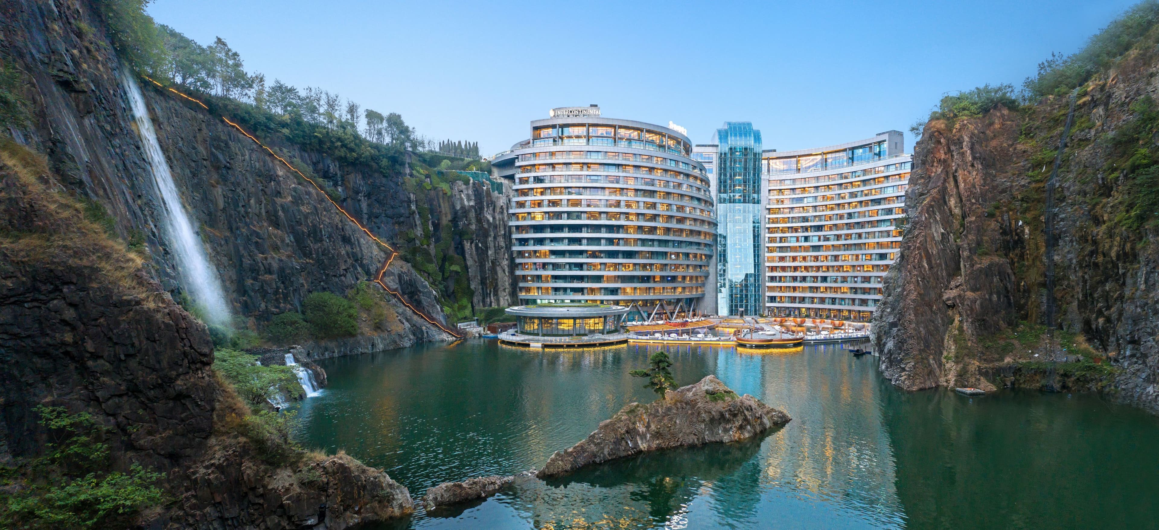 InterContinental Shanghai Wonderland - Image 1