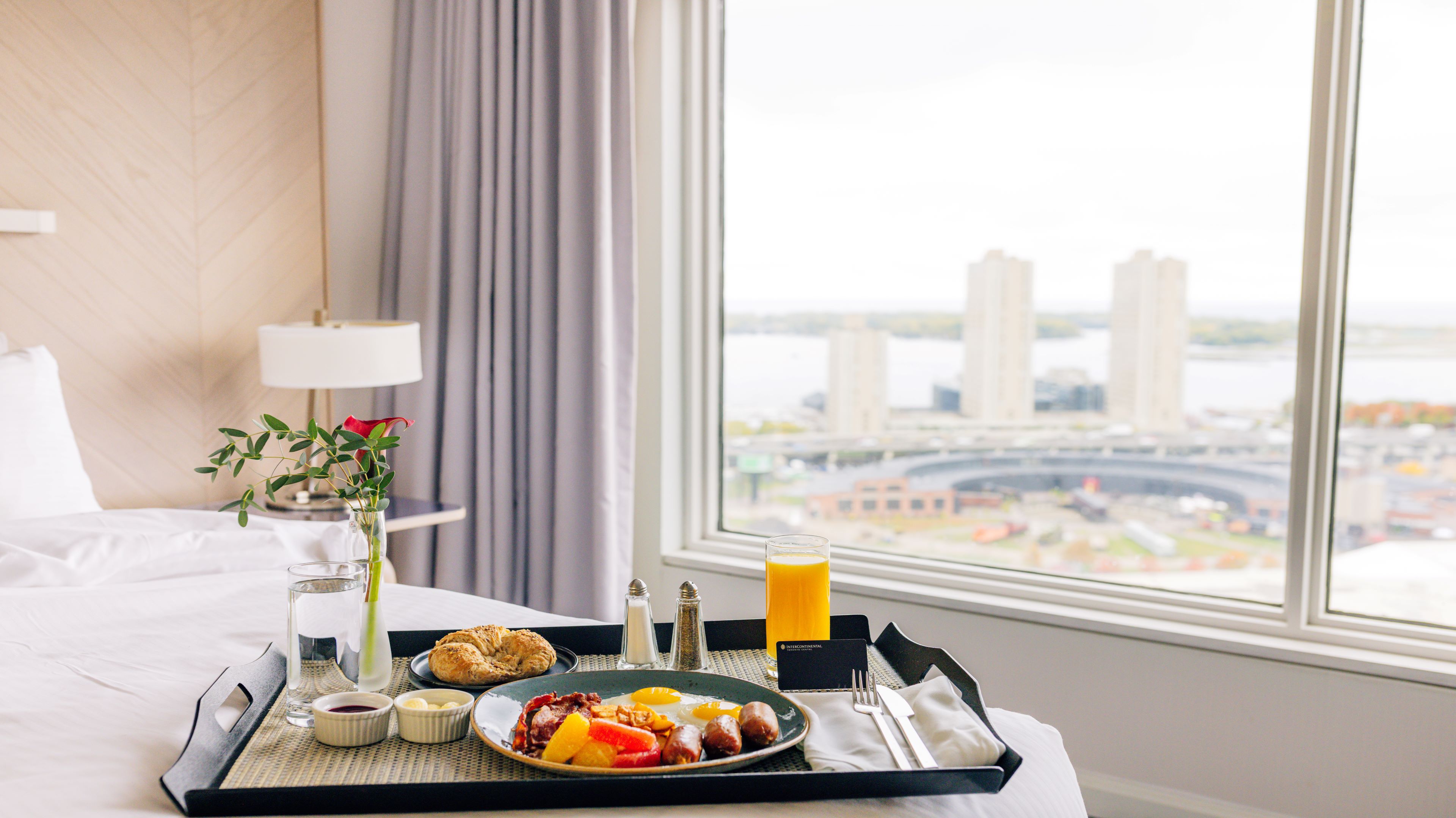 InterContinental Toronto Centre — 4