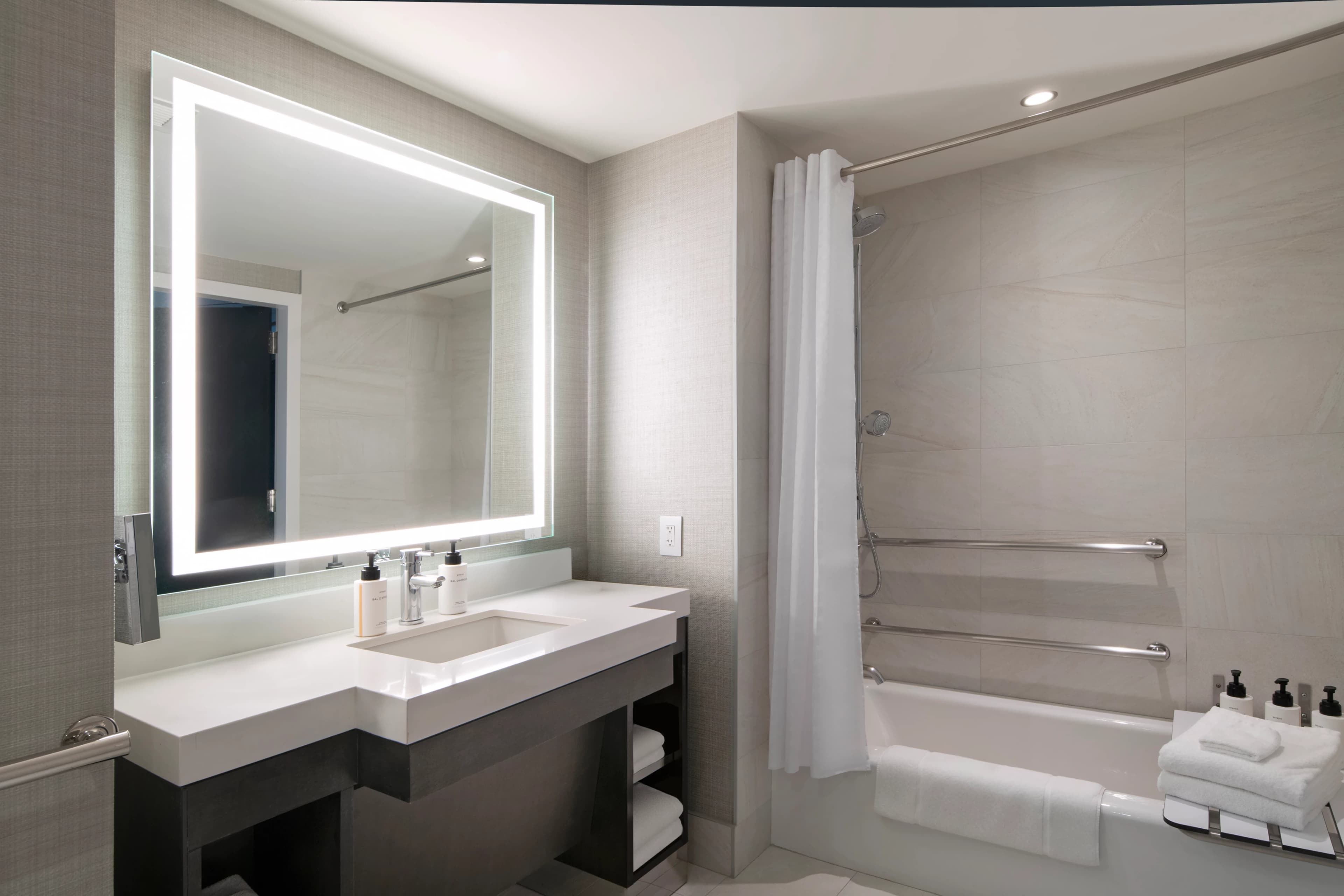InterContinental Washington D.C. - The Wharf — 22