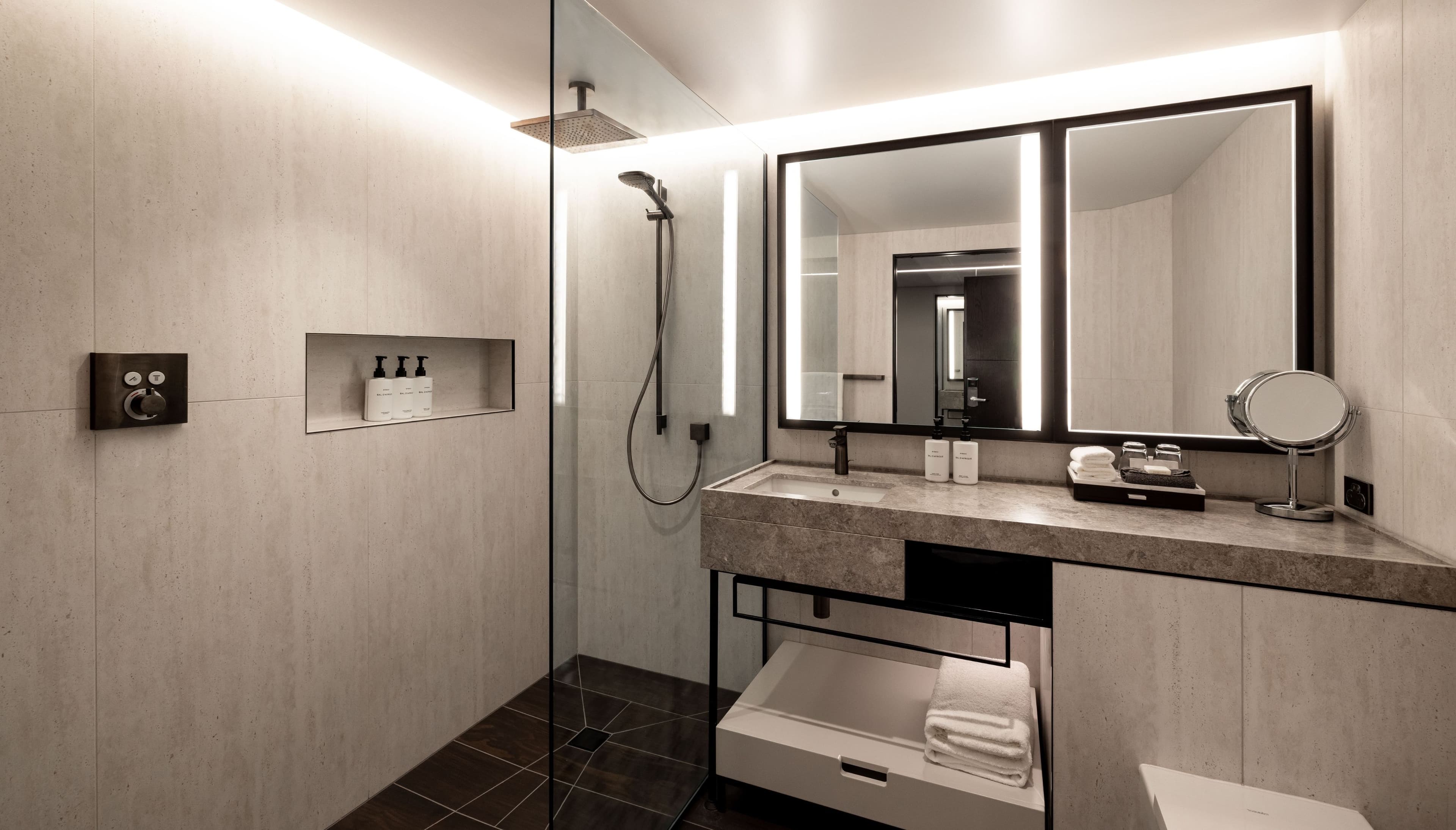 InterContinental Wellington — 11