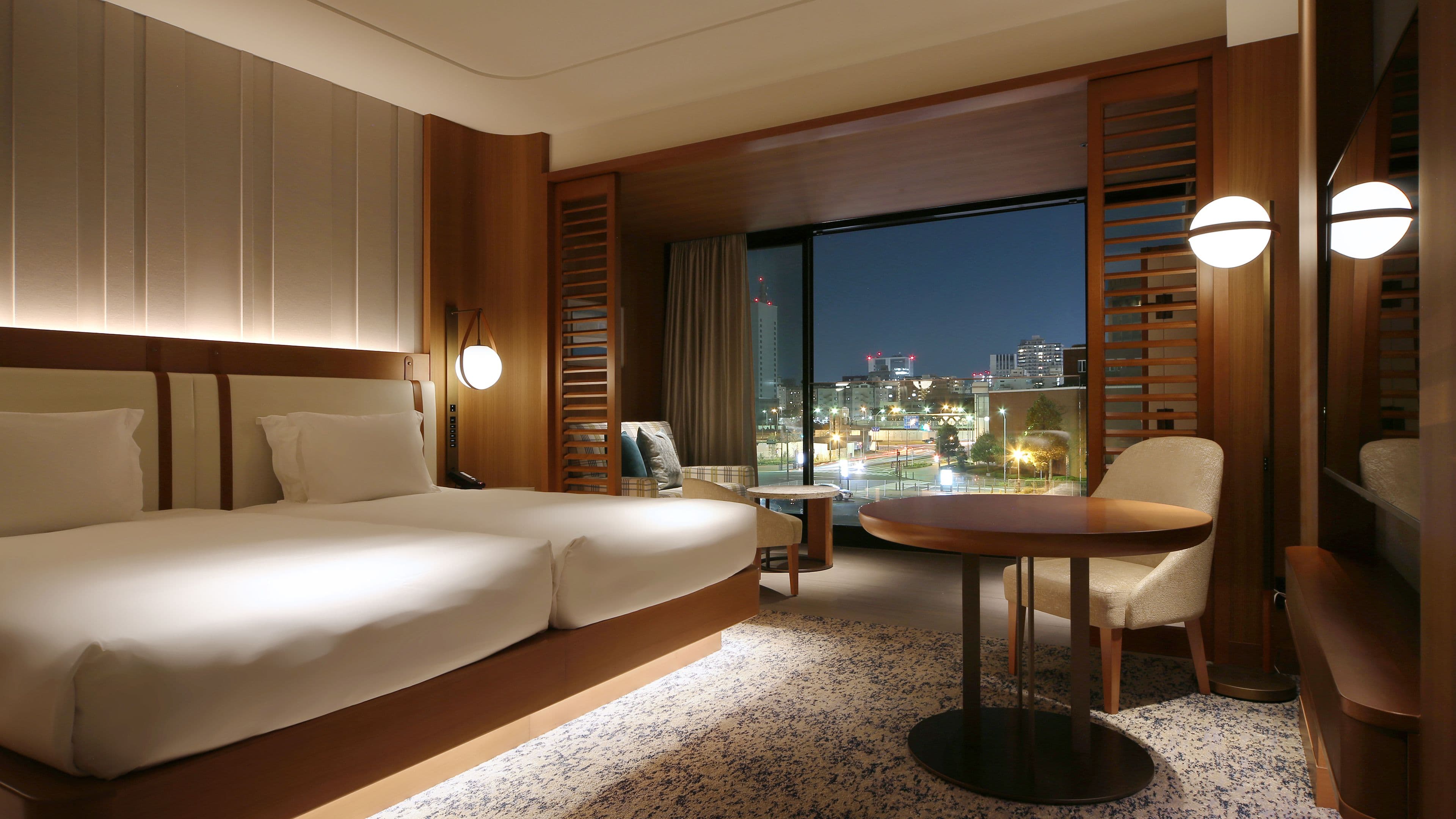 InterContinental Yokohama Pier 8 — 8