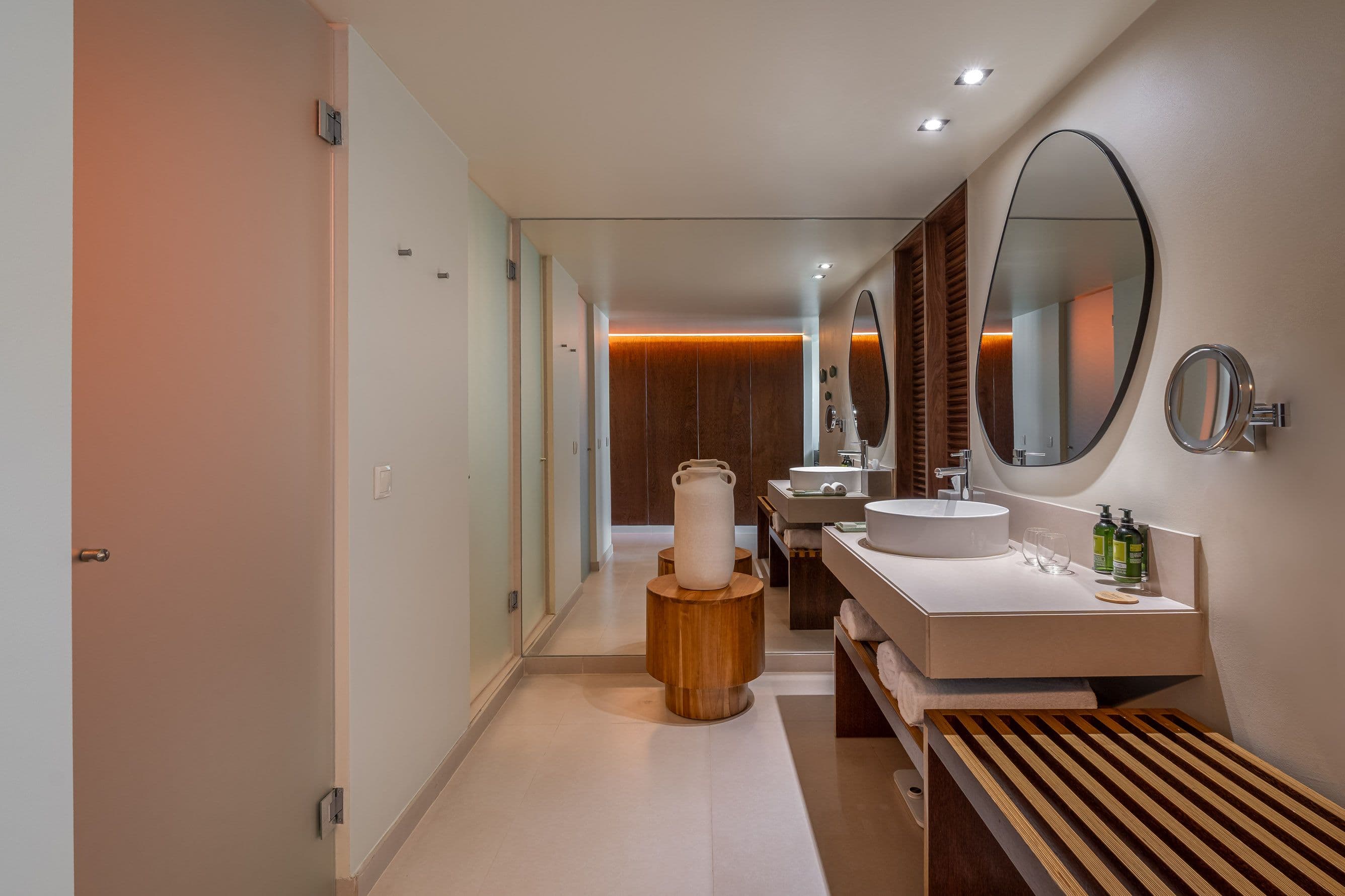 Premium Room - Image 9