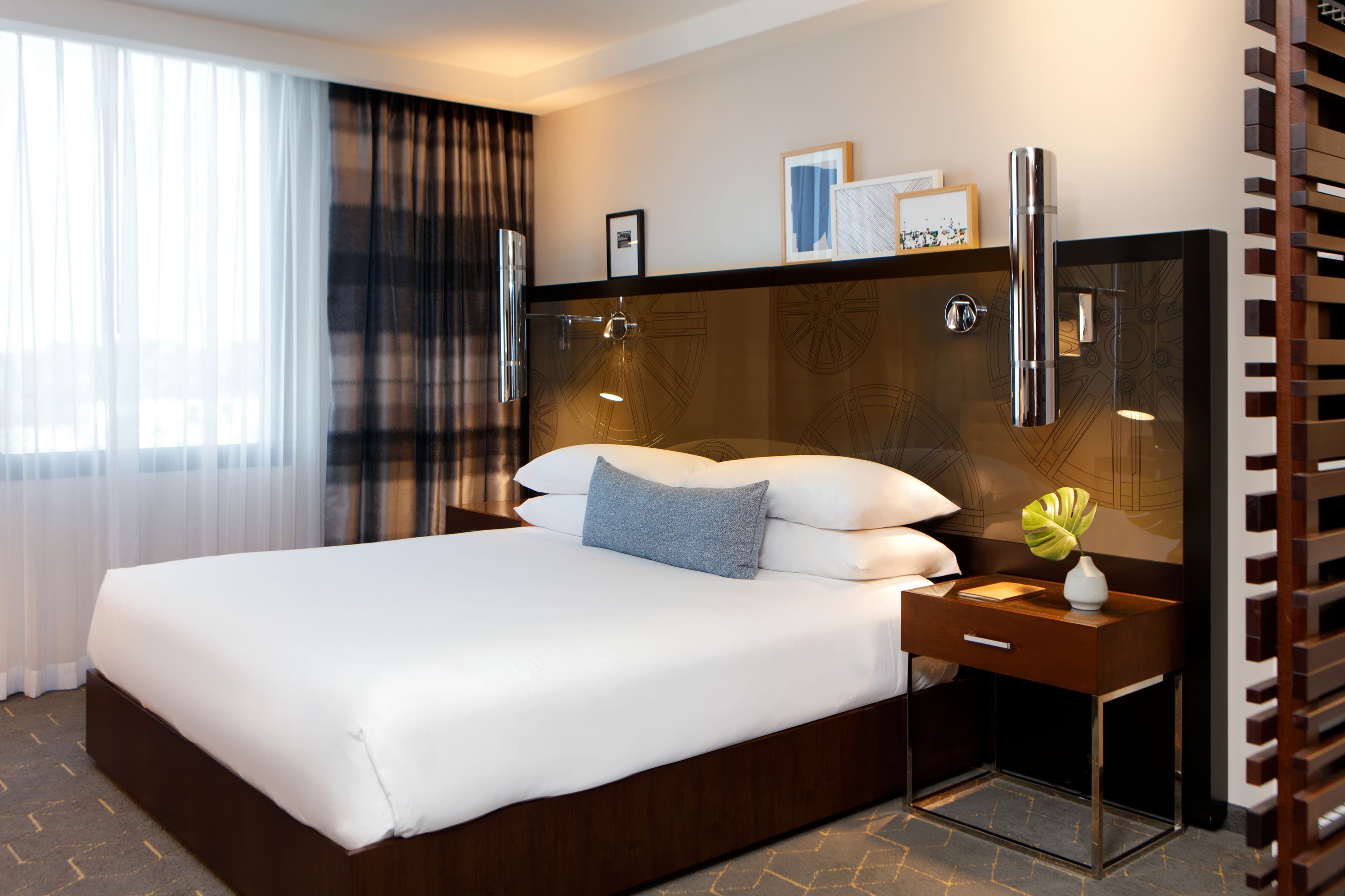 Kimpton Overland Hotel Atlanta Airport — 9