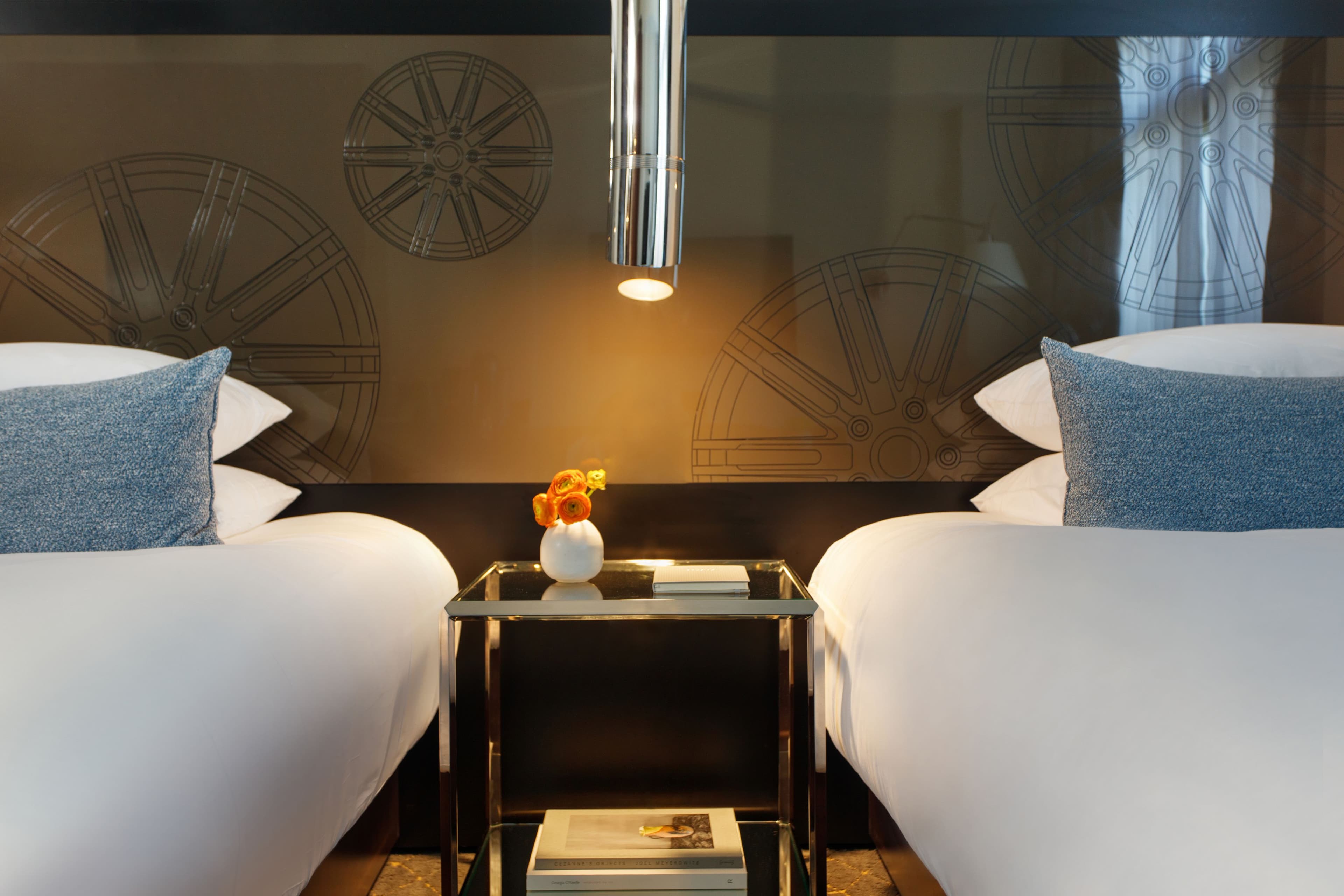 Kimpton Overland Hotel Atlanta Airport — 13