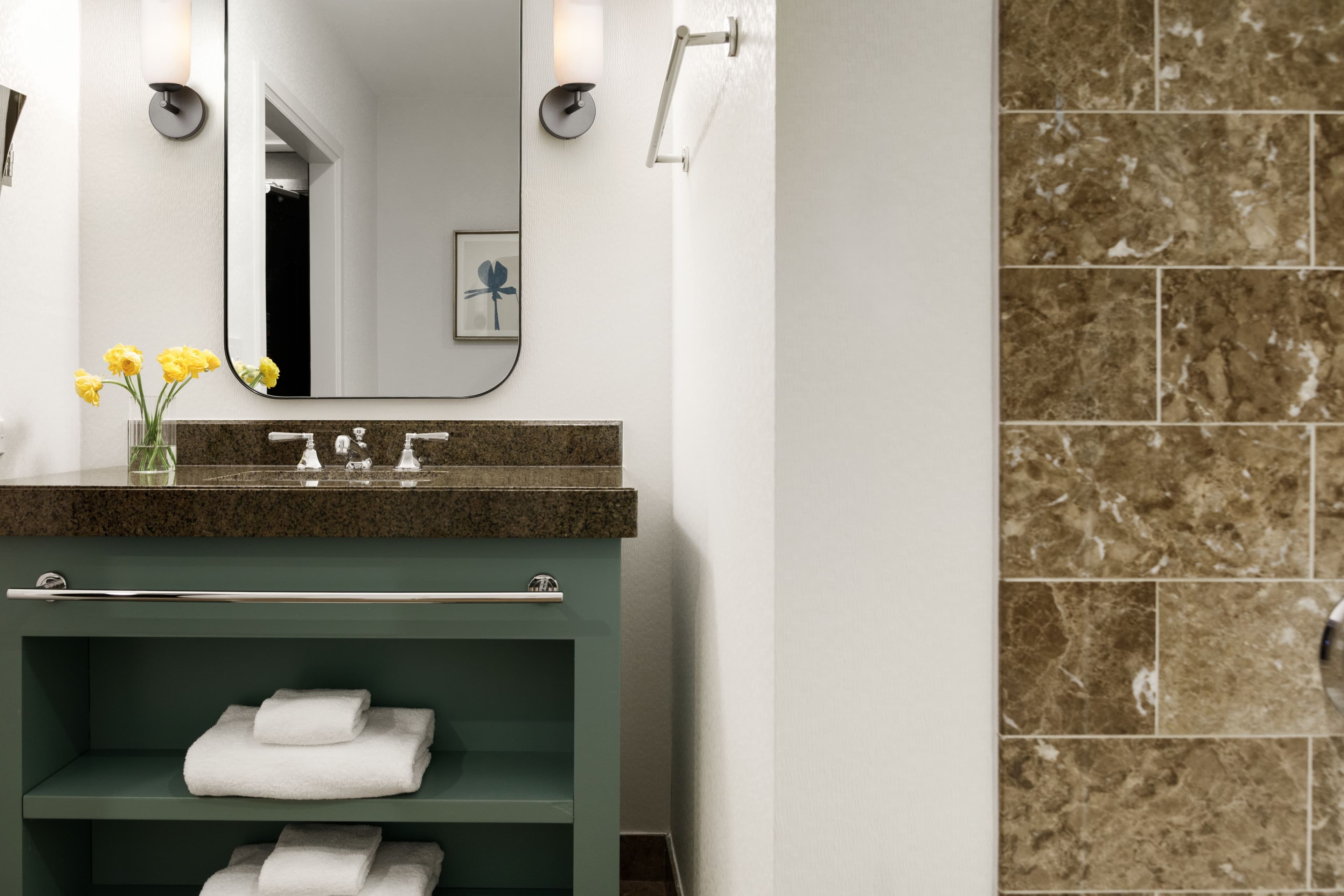 Kimpton Hotel Monaco Baltimore - Image 3