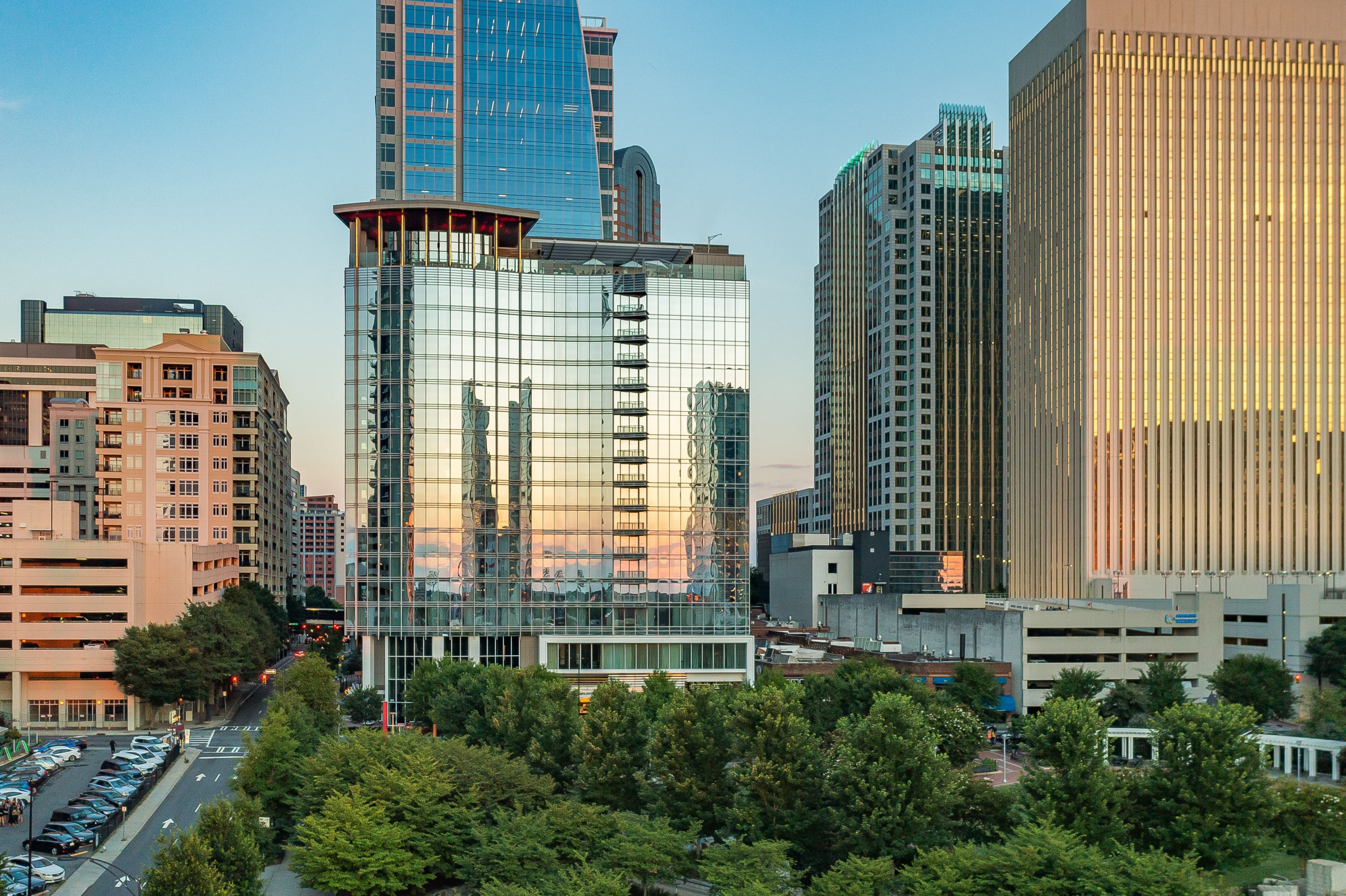 Kimpton Tryon Park Hotel - Image 1