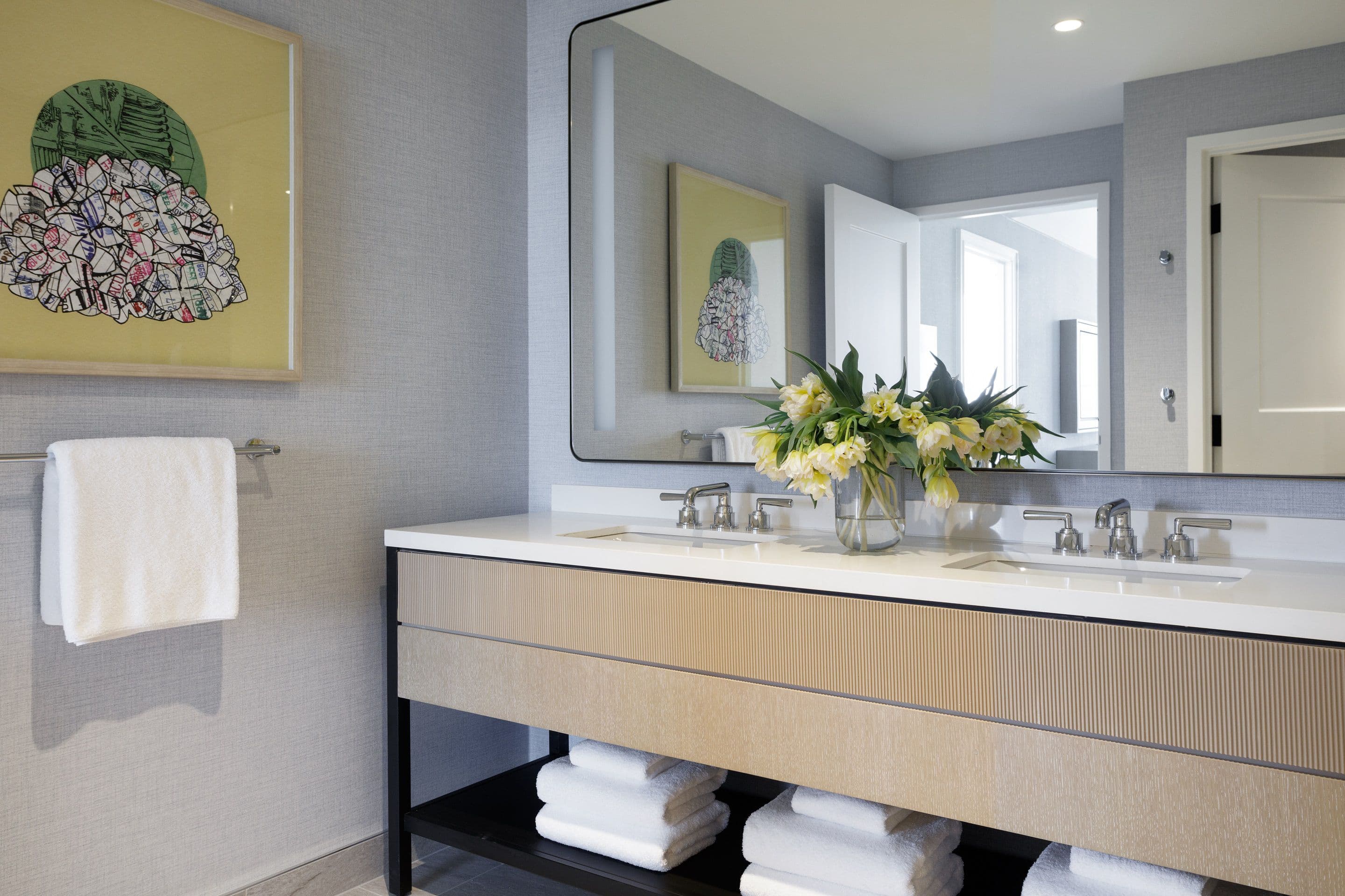 Kimpton The Forum Hotel — 13