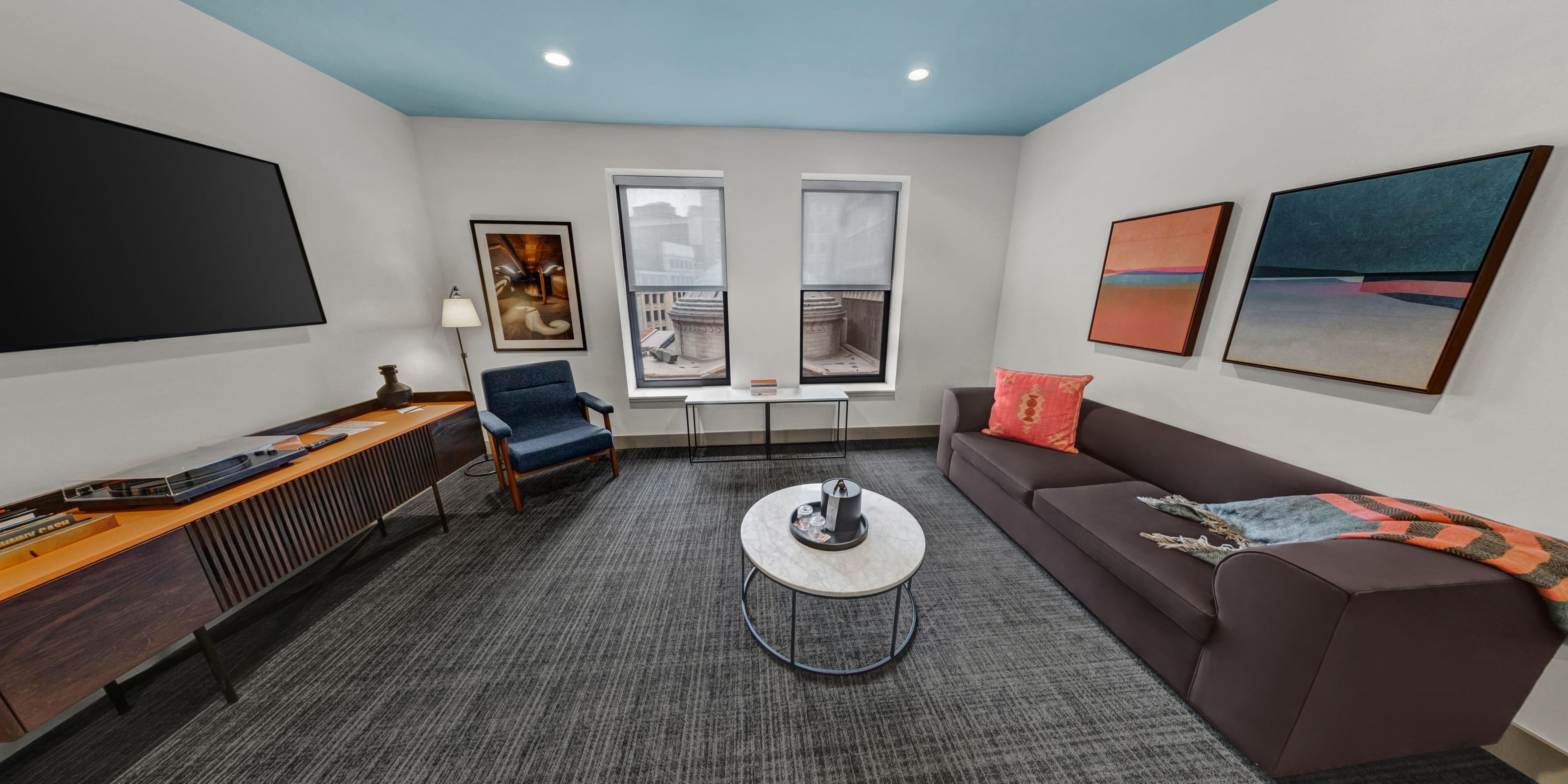 Kimpton Schofield Hotel — 97