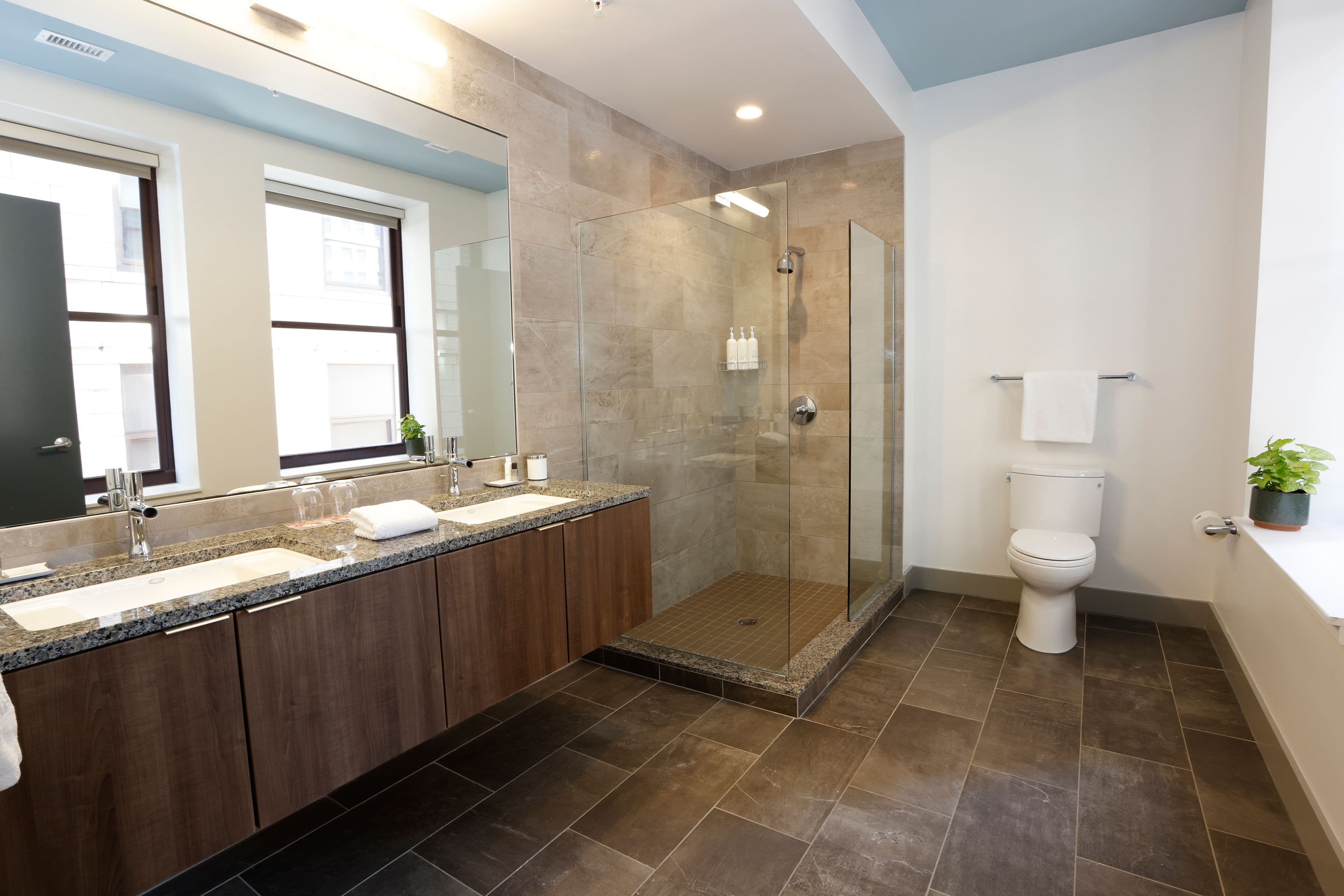 Kimpton Schofield Hotel — 81