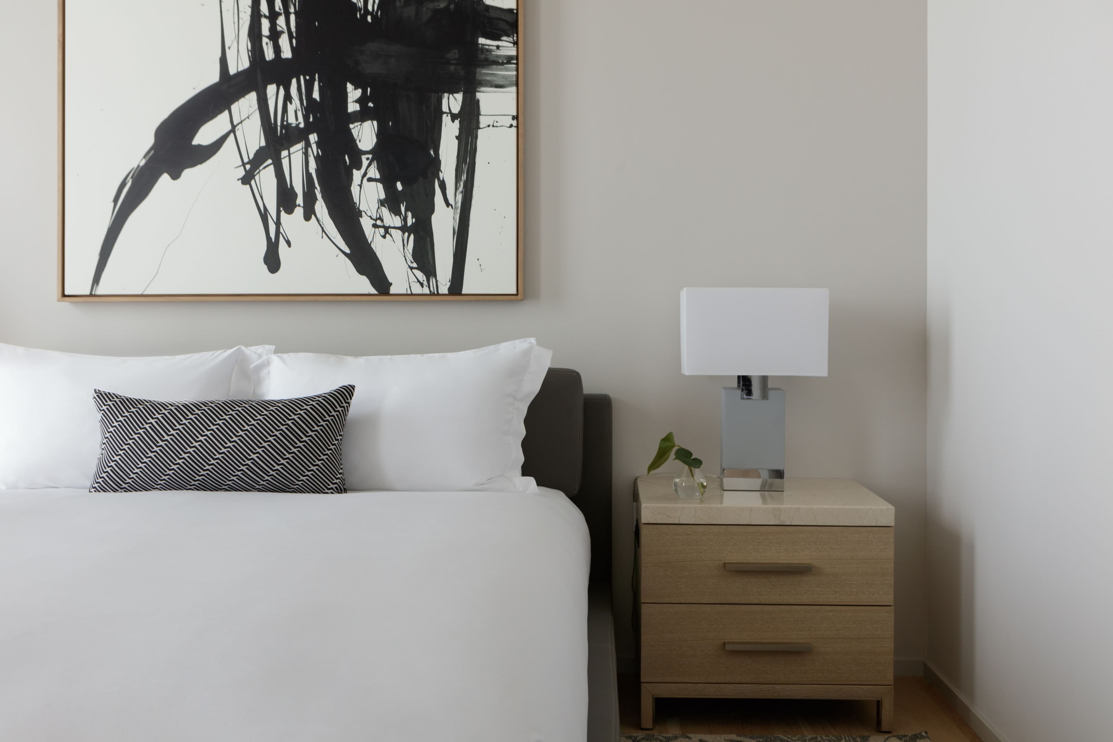 Kimpton Pittman Hotel - Image 2