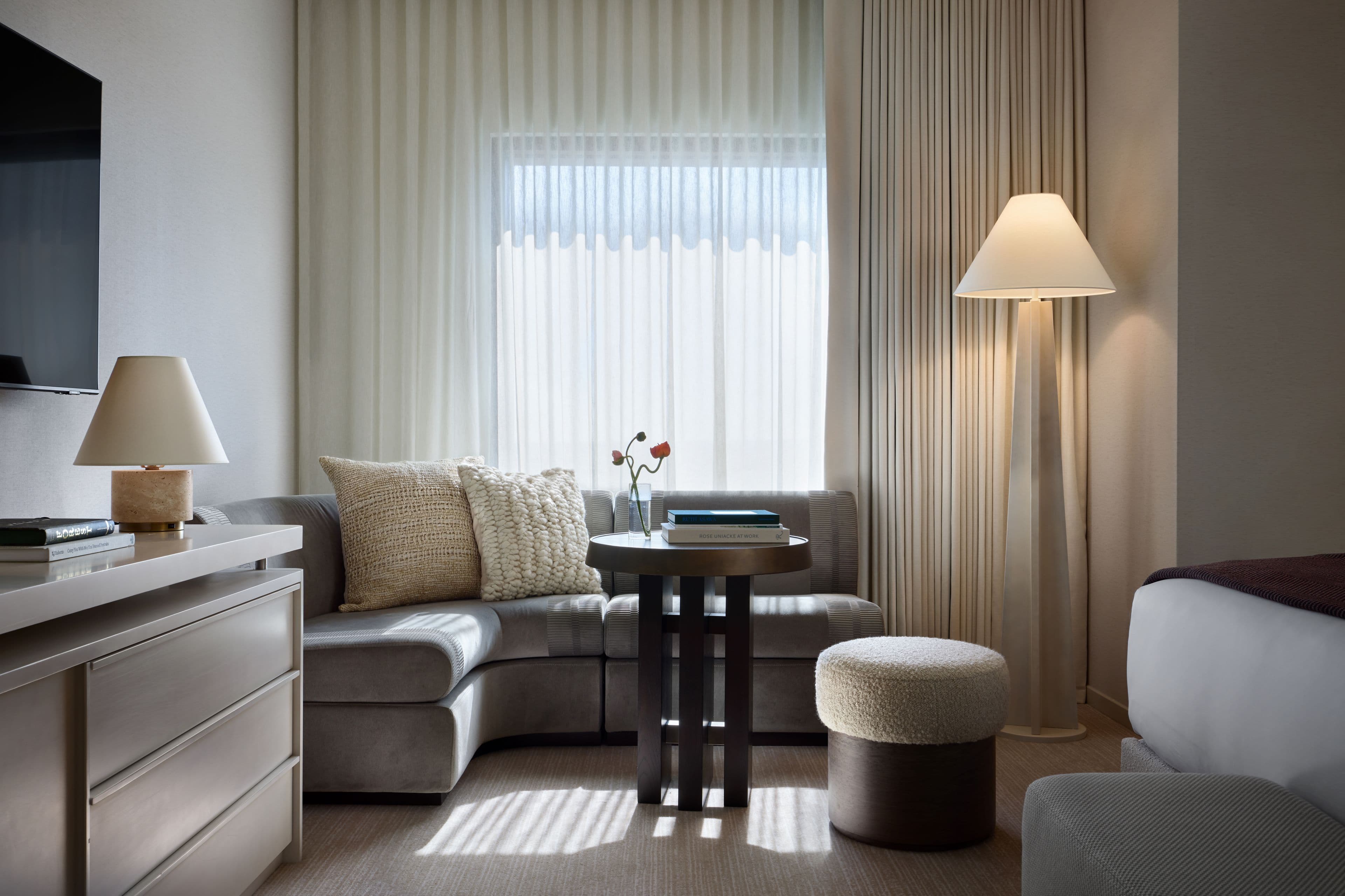 Kimpton Claret Hotel — 18