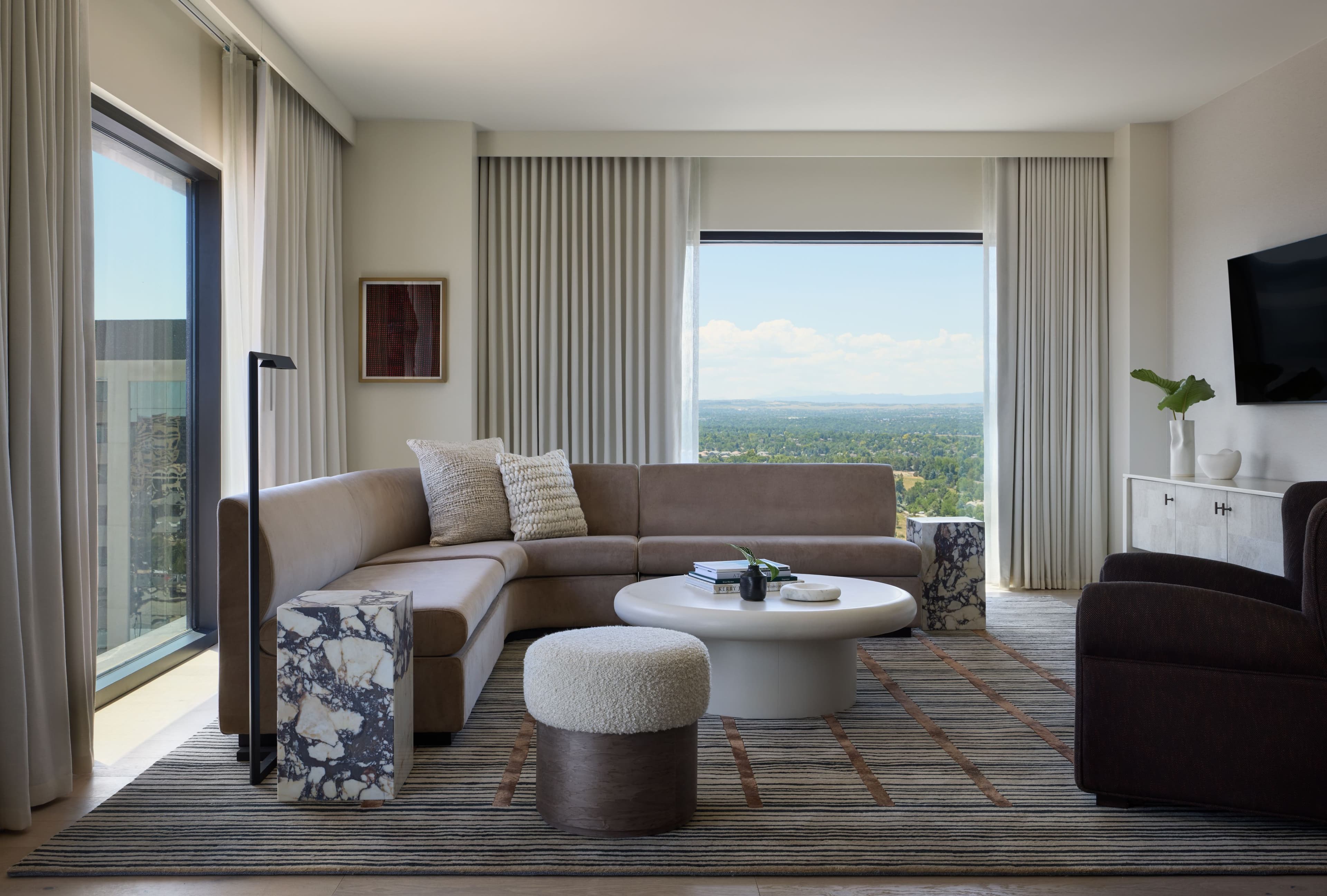 Kimpton Claret Hotel — 45
