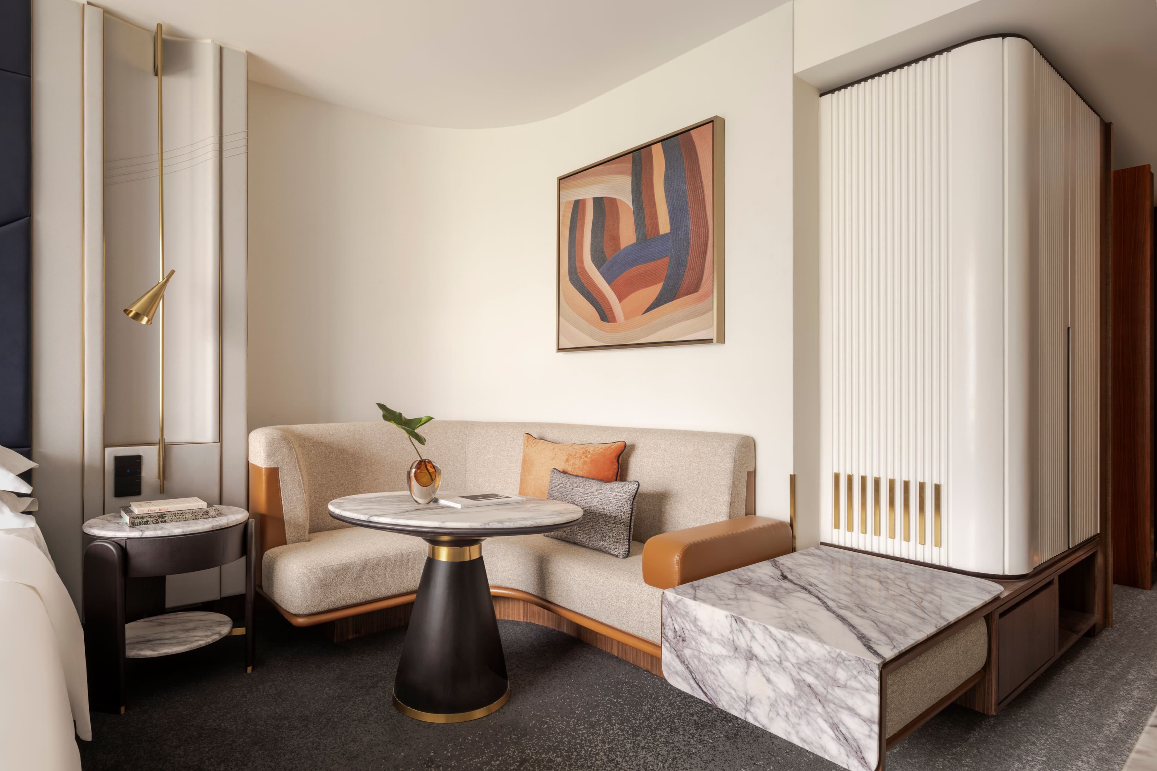Essential Room - Image 6
