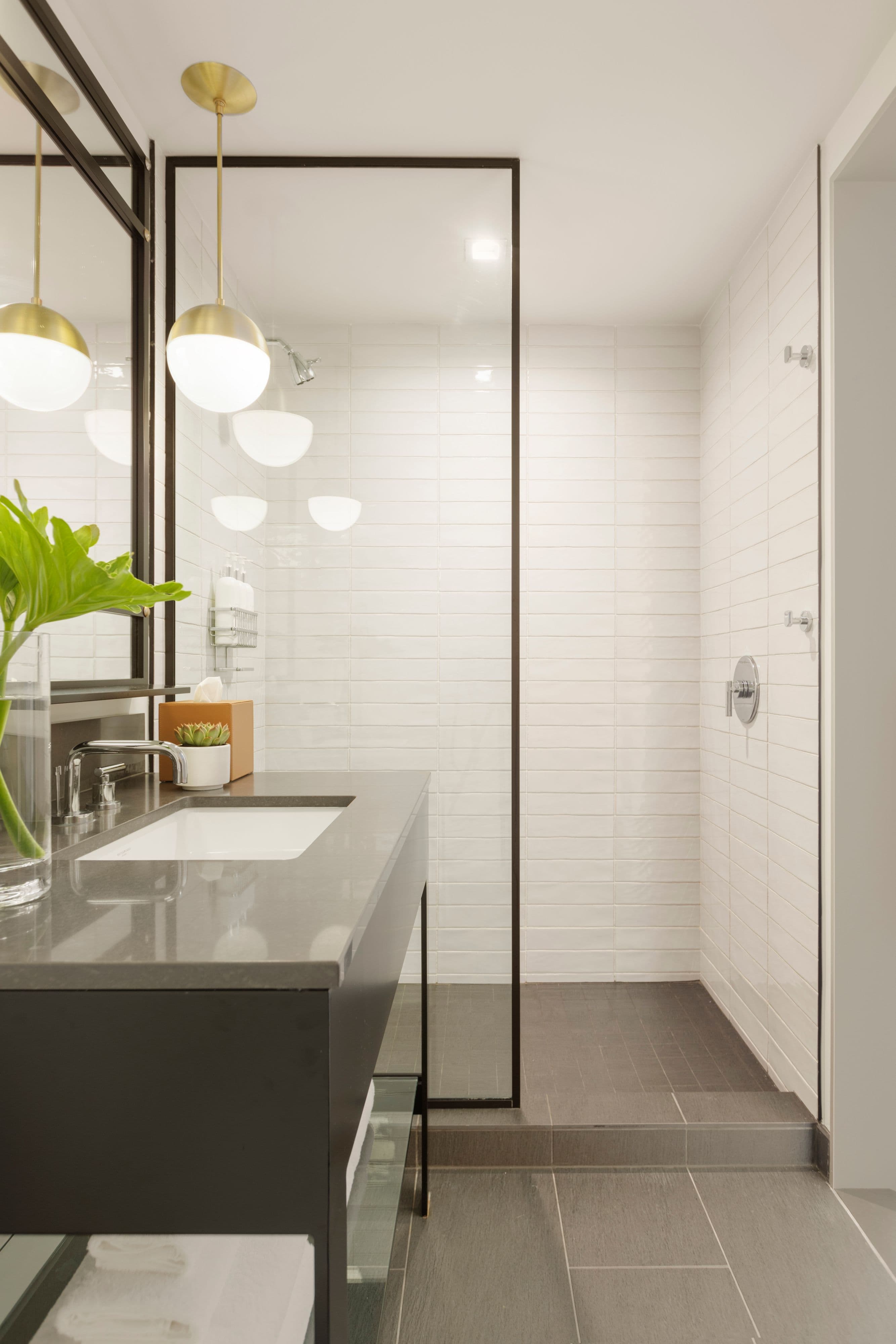 Kimpton Everly Hotel - Image 3