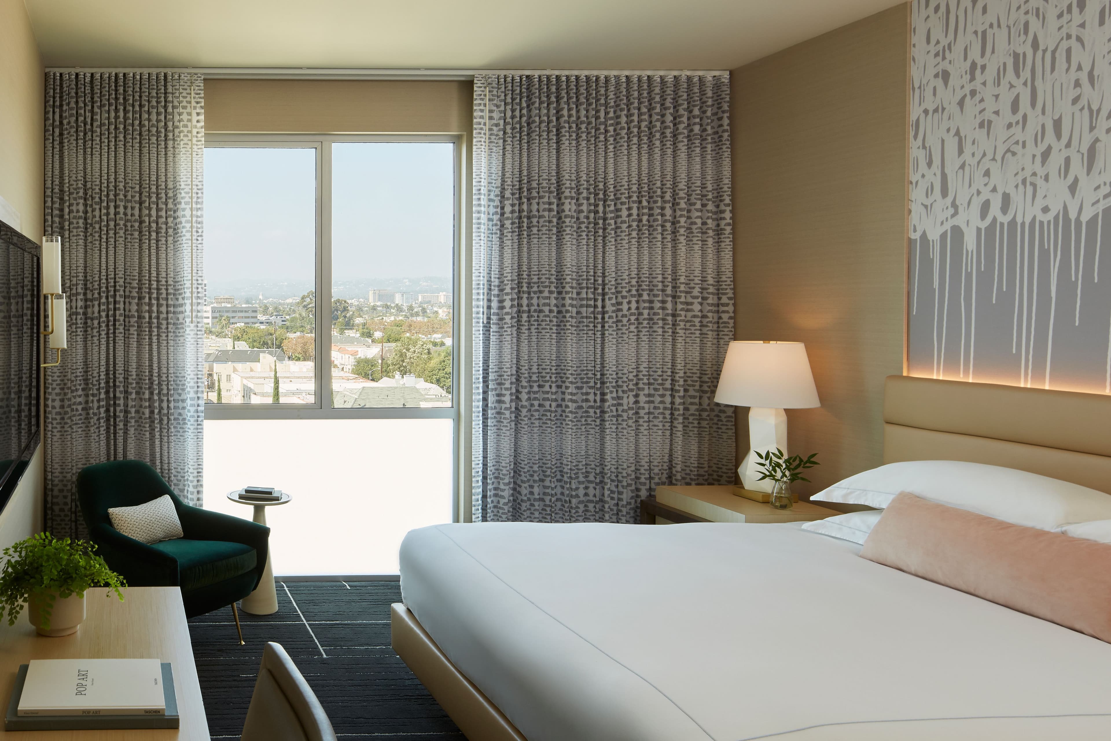 Kimpton Hotel Wilshire — 22