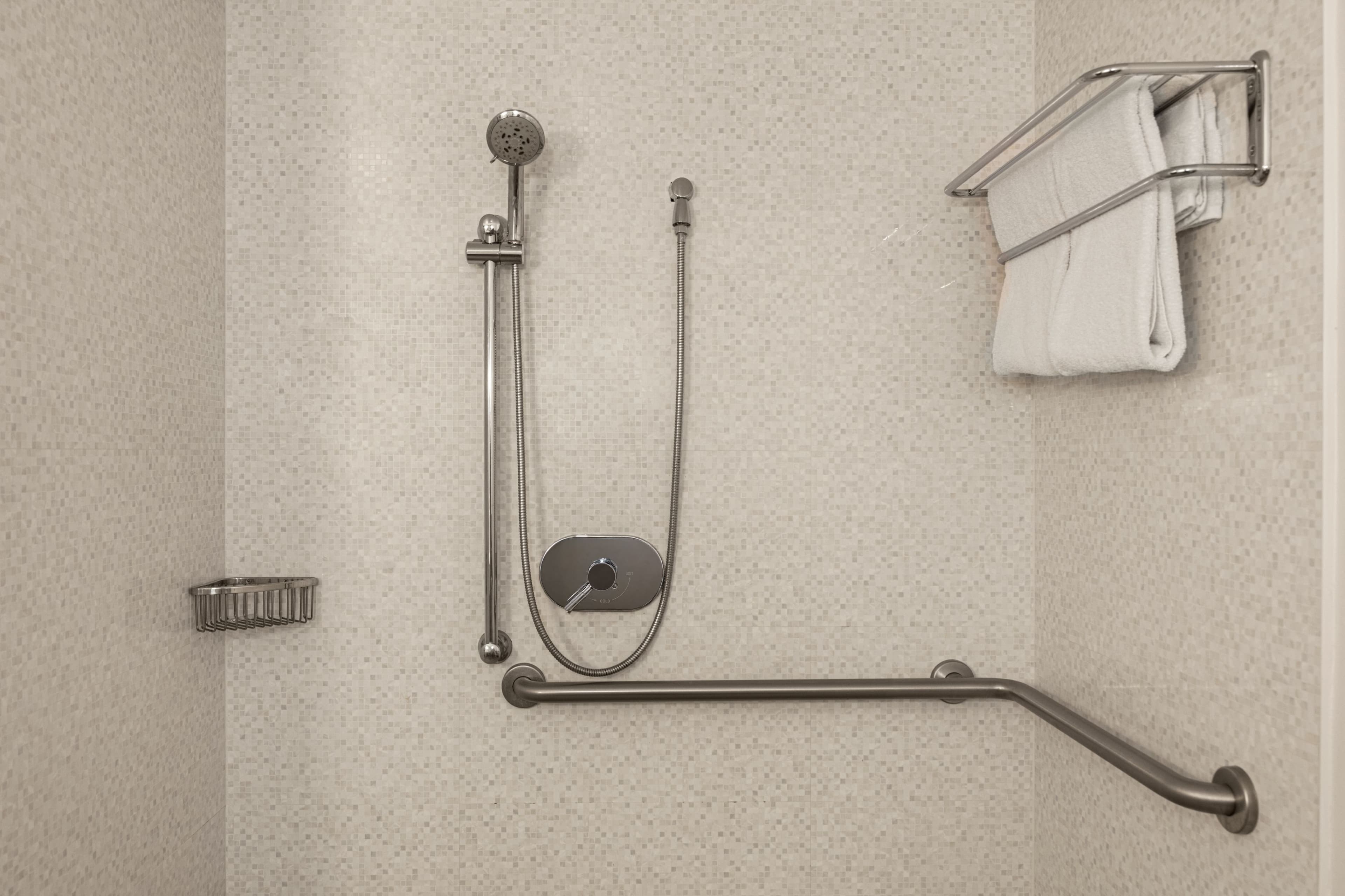 Kimpton Surfcomber Hotel — 63