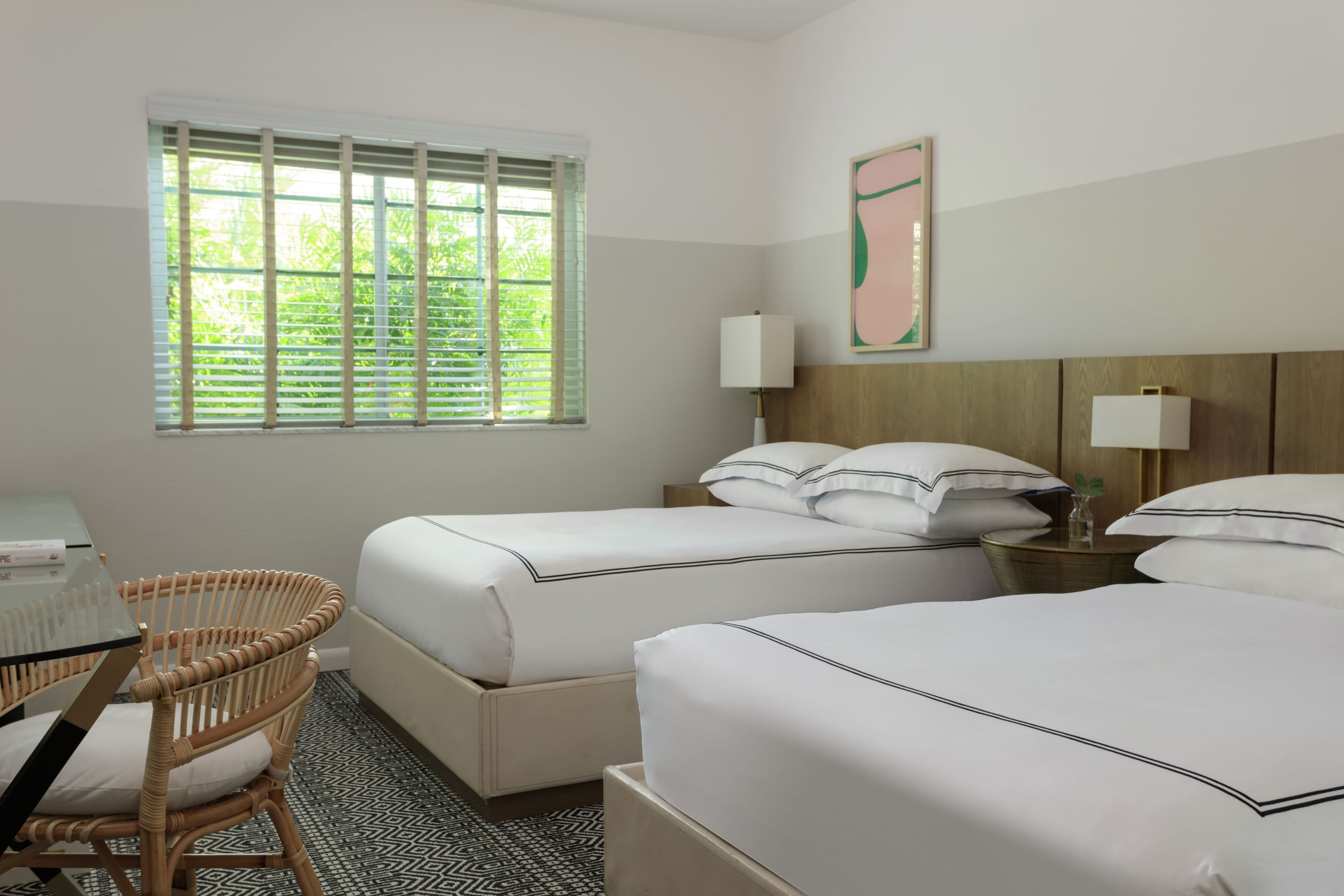 Kimpton Surfcomber Hotel — 43