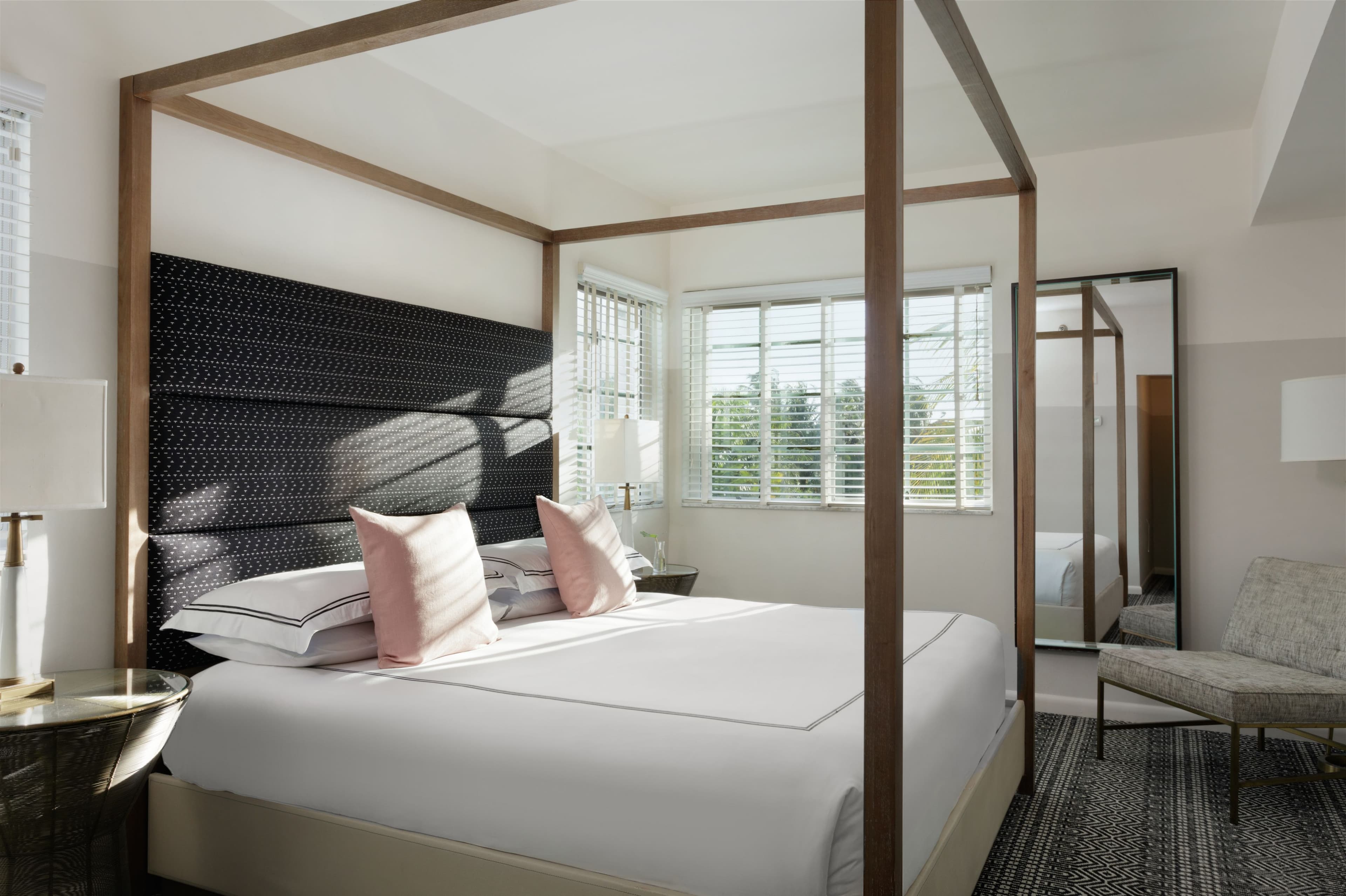 Kimpton Surfcomber Hotel — 52