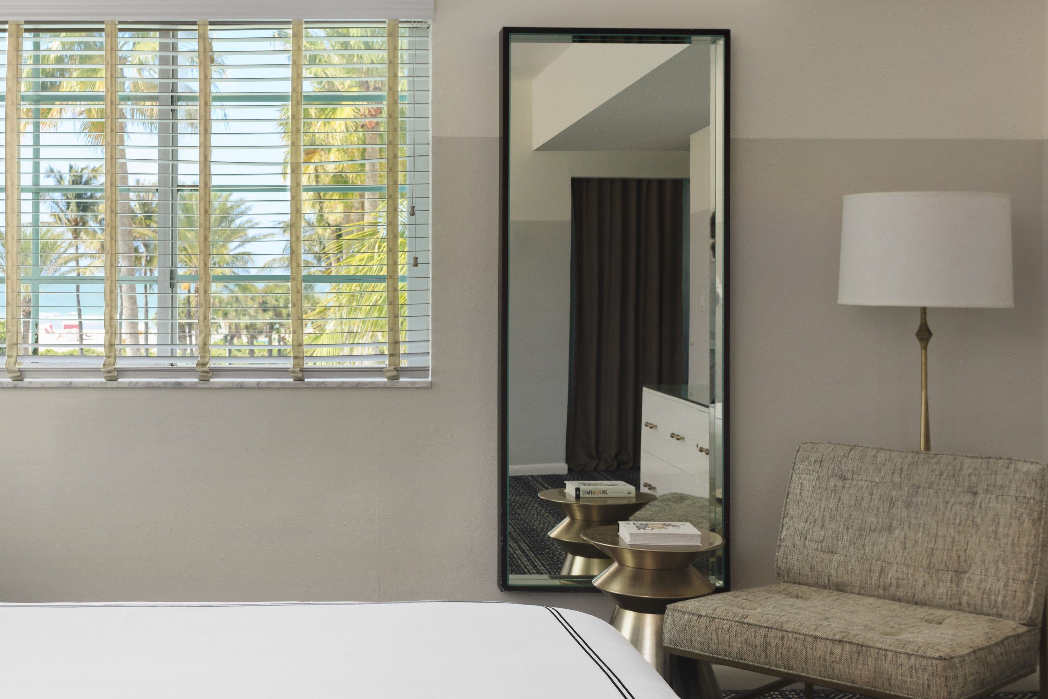 Kimpton Surfcomber Hotel — 19