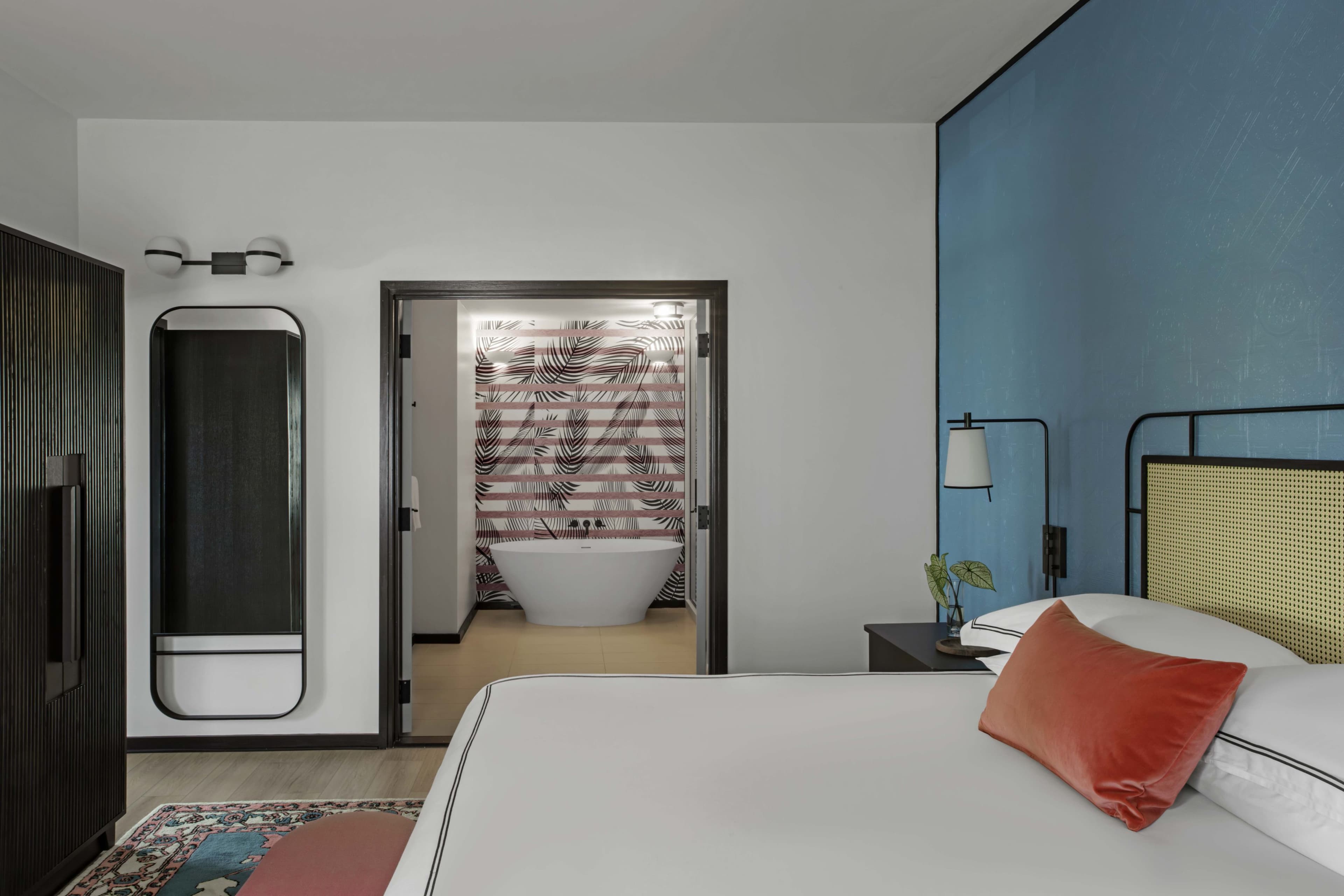 Kimpton Hotel Fontenot — 107