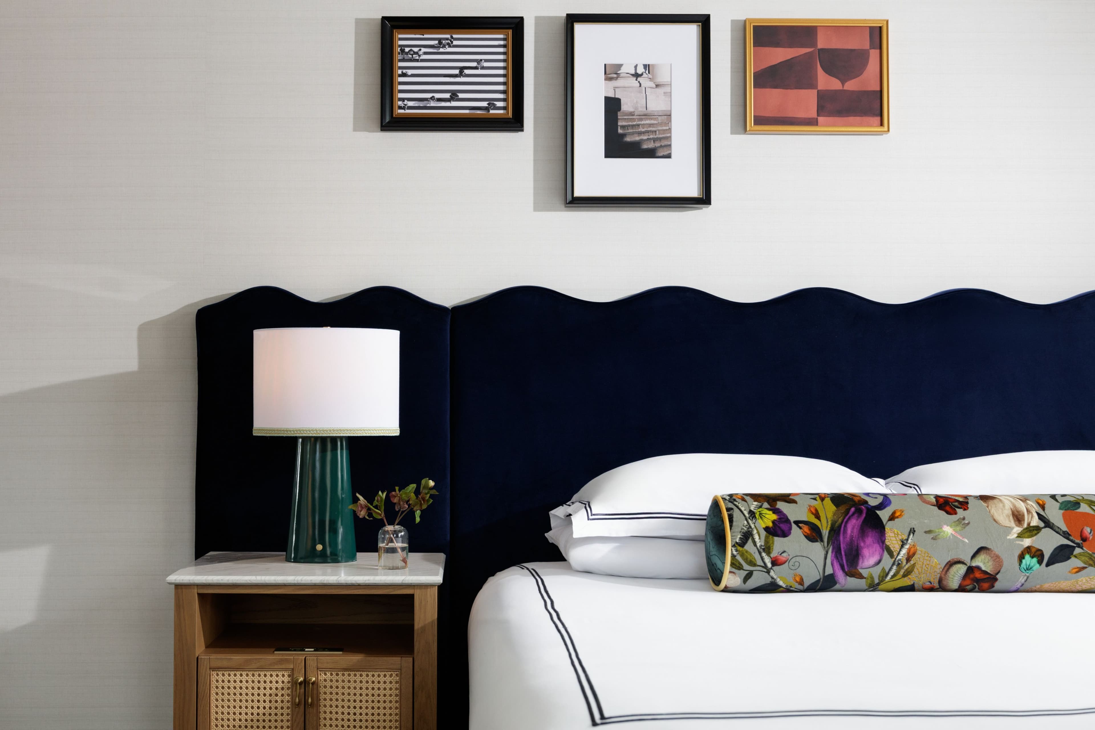 Kimpton Hotel Monaco Philadelphia - Image 2