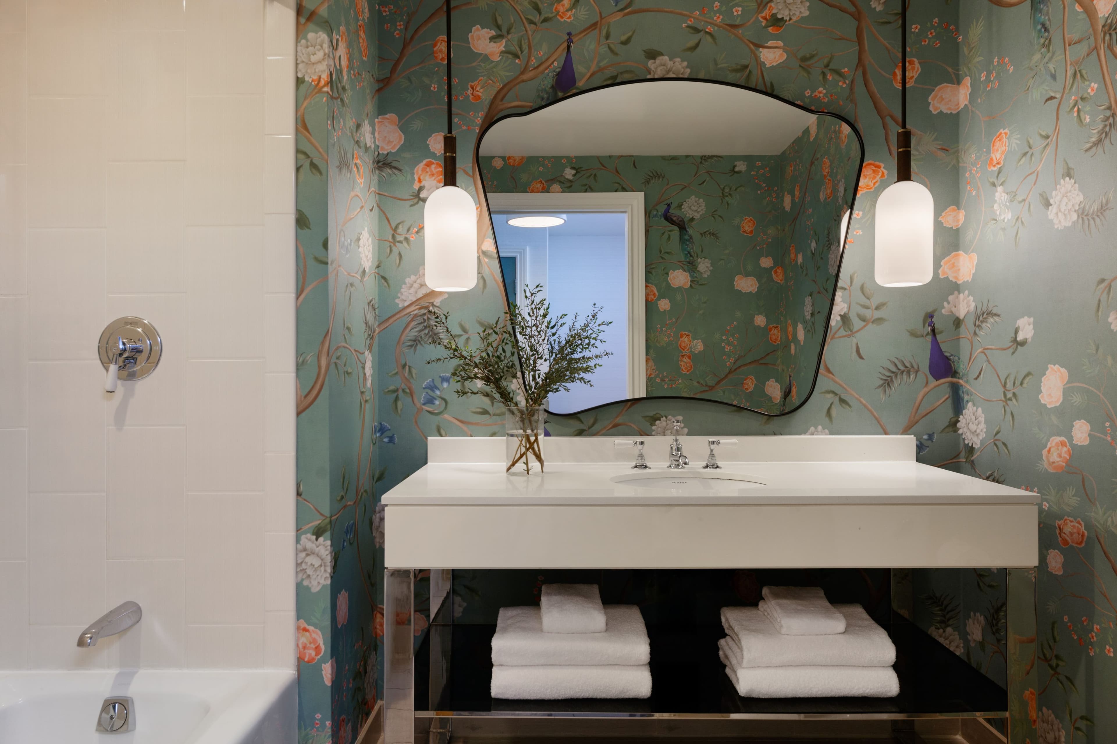 Kimpton Hotel Monaco Philadelphia — 81