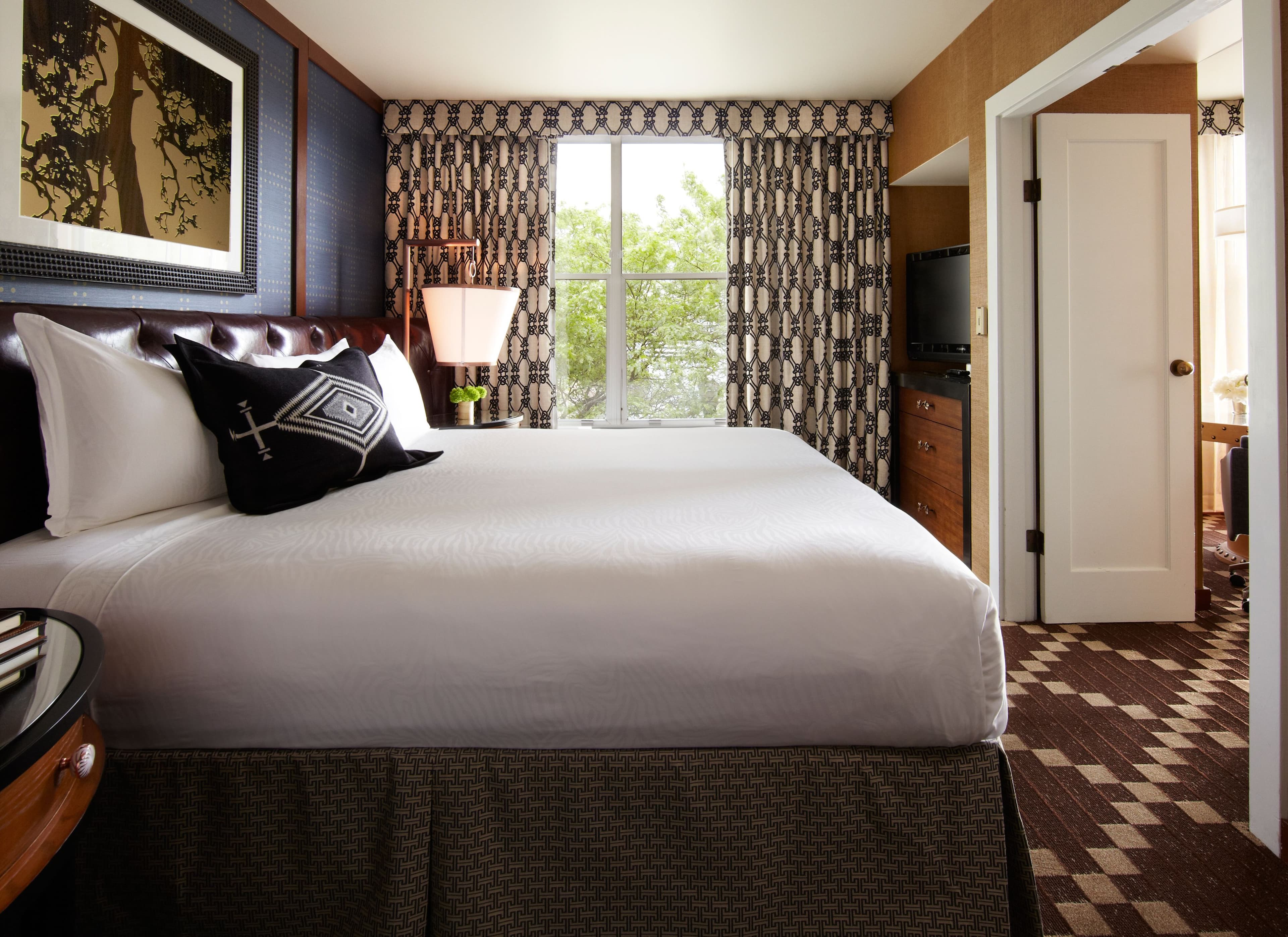 Kimpton RiverPlace Hotel — 23