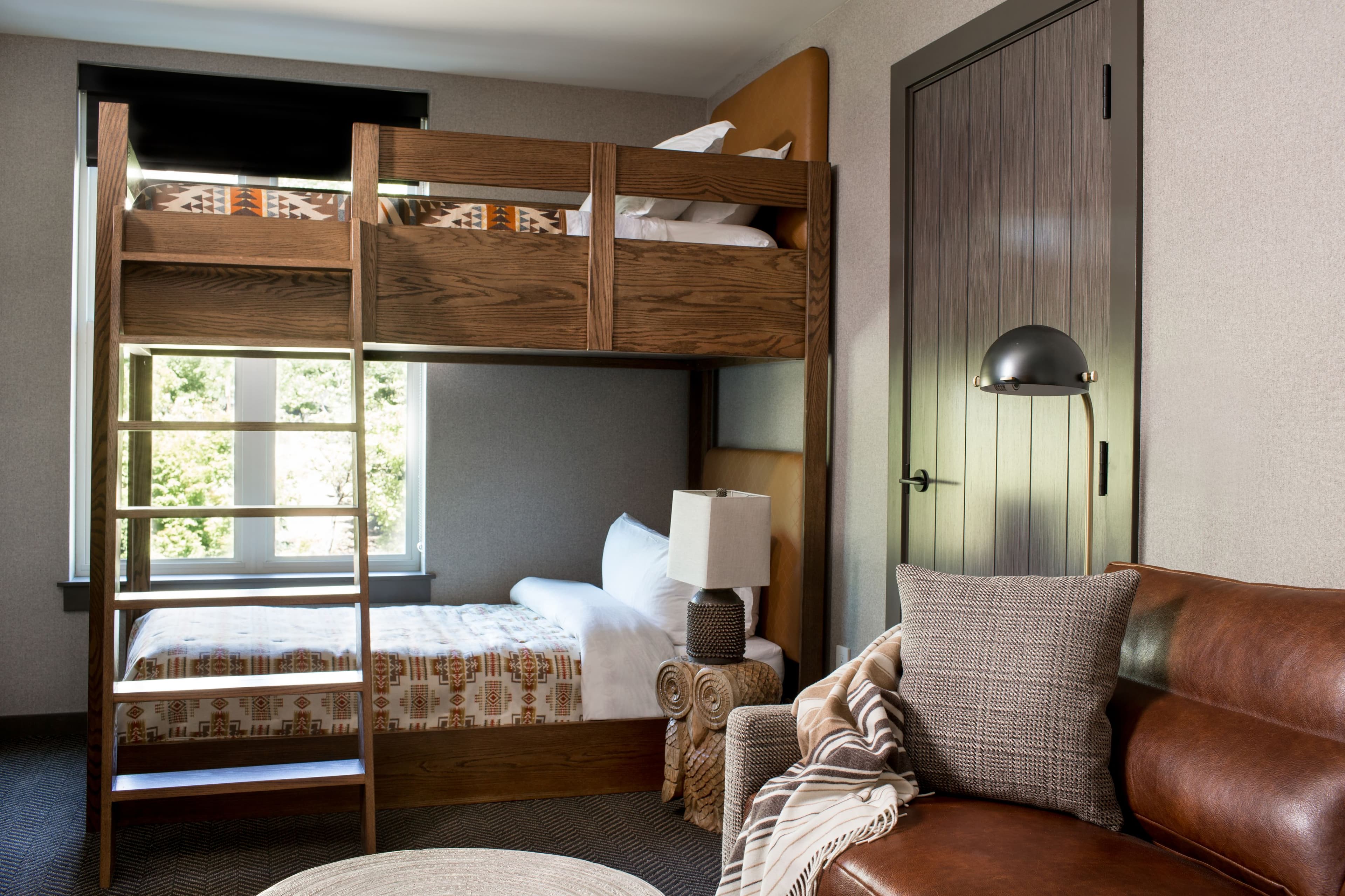 Kimpton RiverPlace Hotel — 38