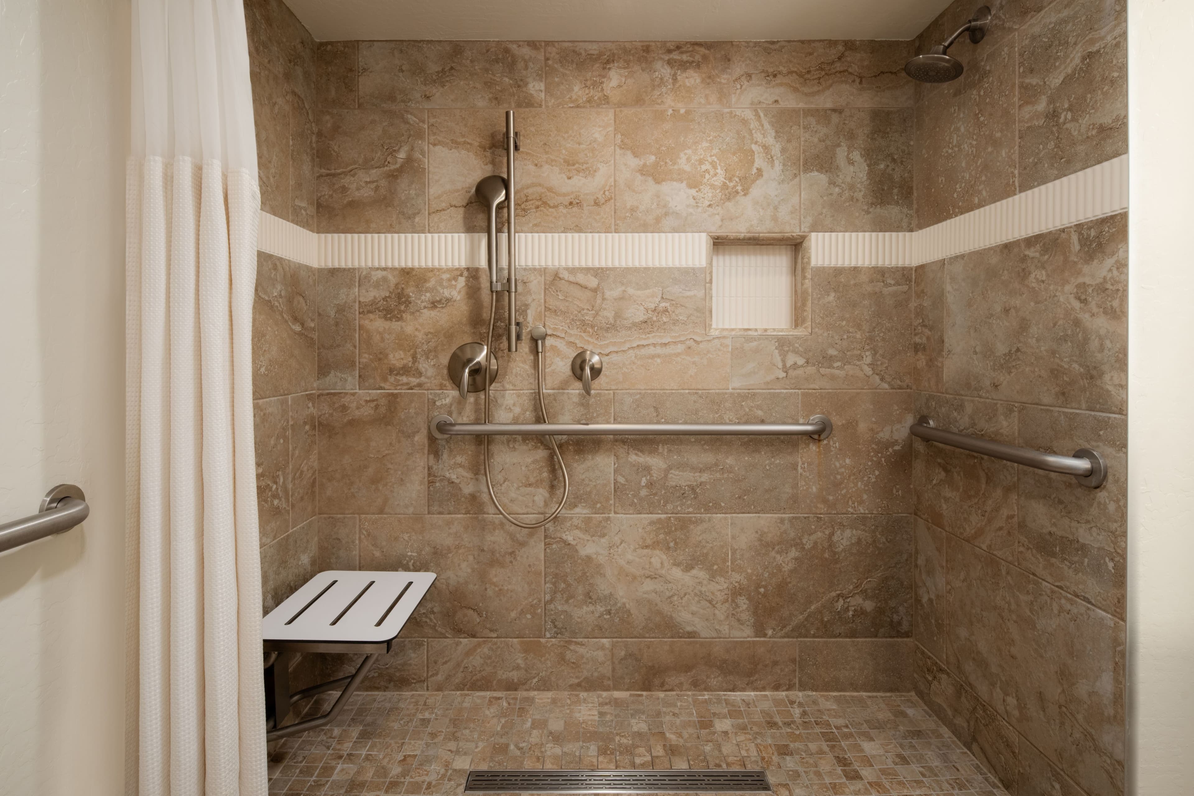 Kimpton Miralina Resort and Villas — 15