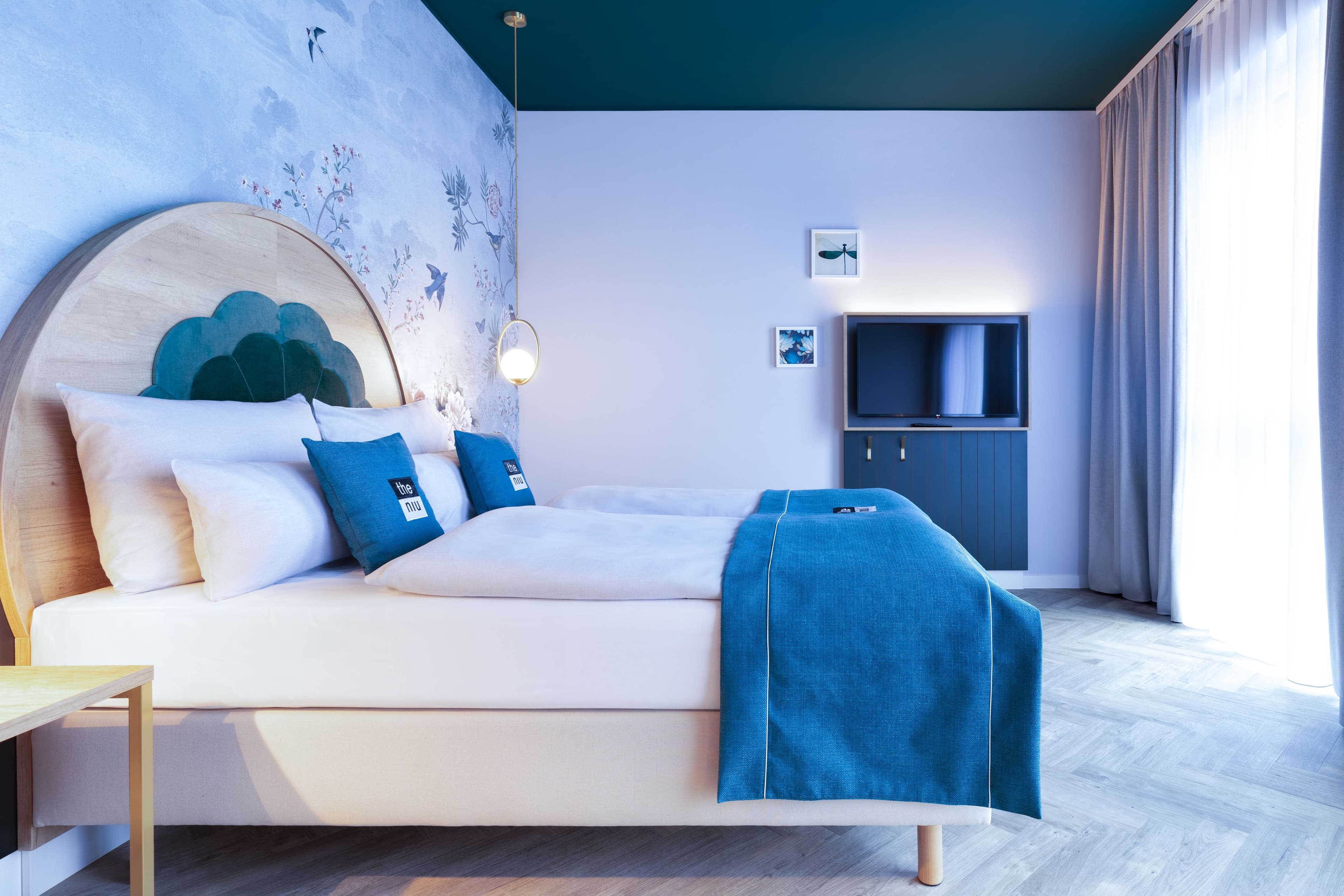 Holiday Inn - the niu, Flower Konstanz - Image 4
