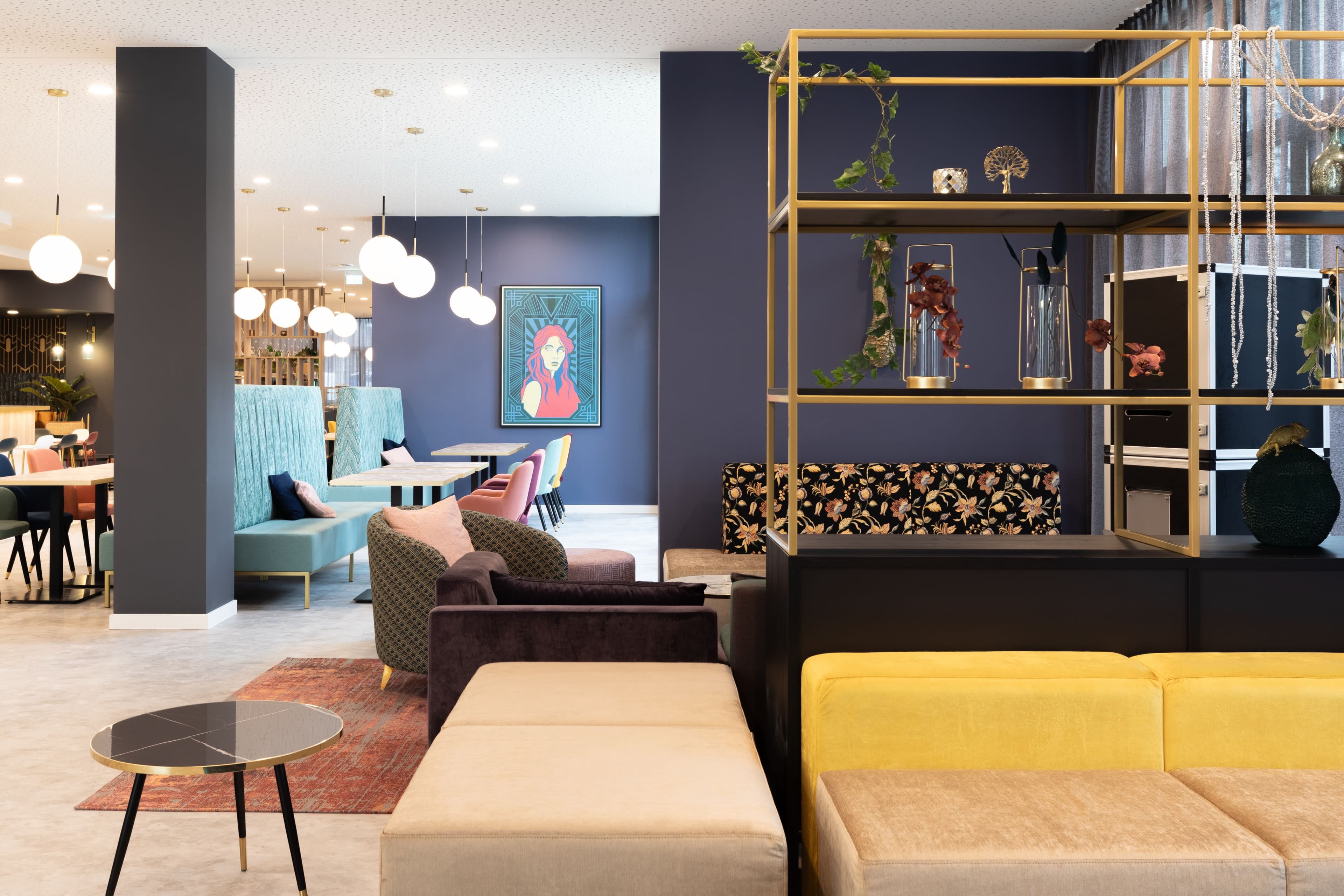 Holiday Inn - the niu, Flower Konstanz - Image 1