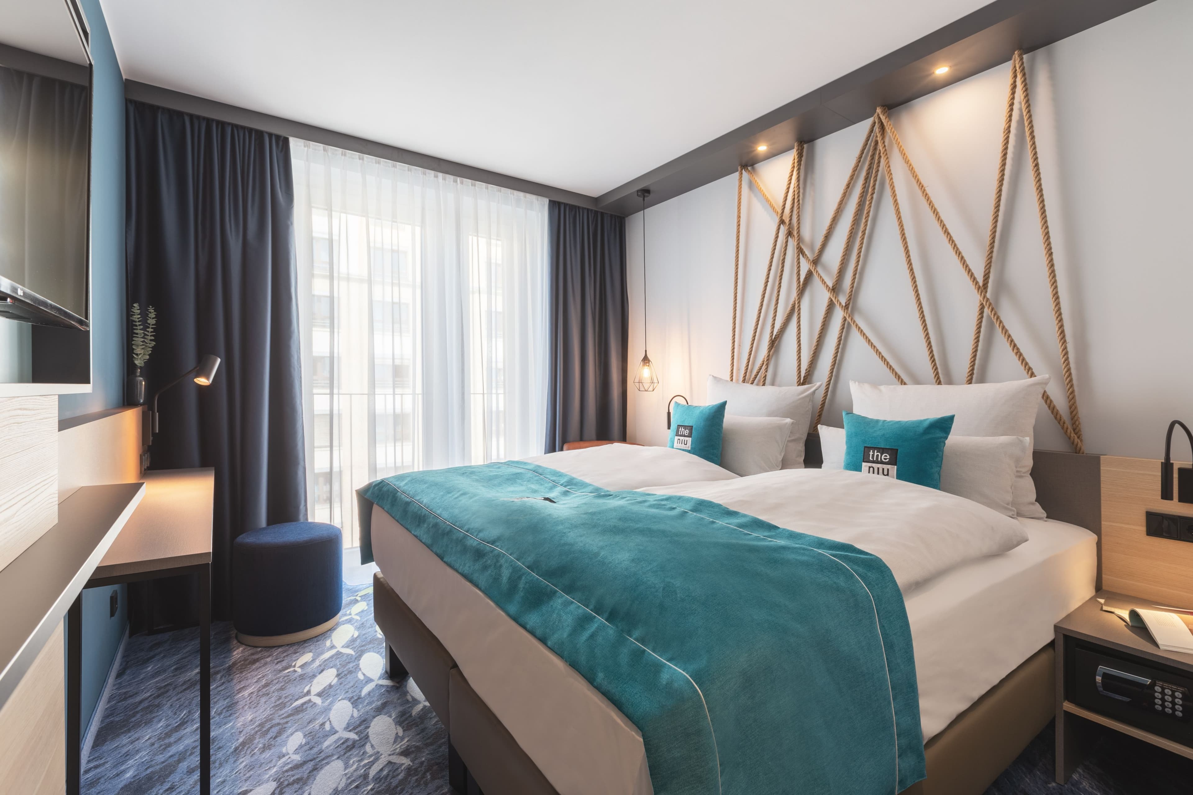 Holiday Inn - the niu, Yen Hamburg City - Image 5
