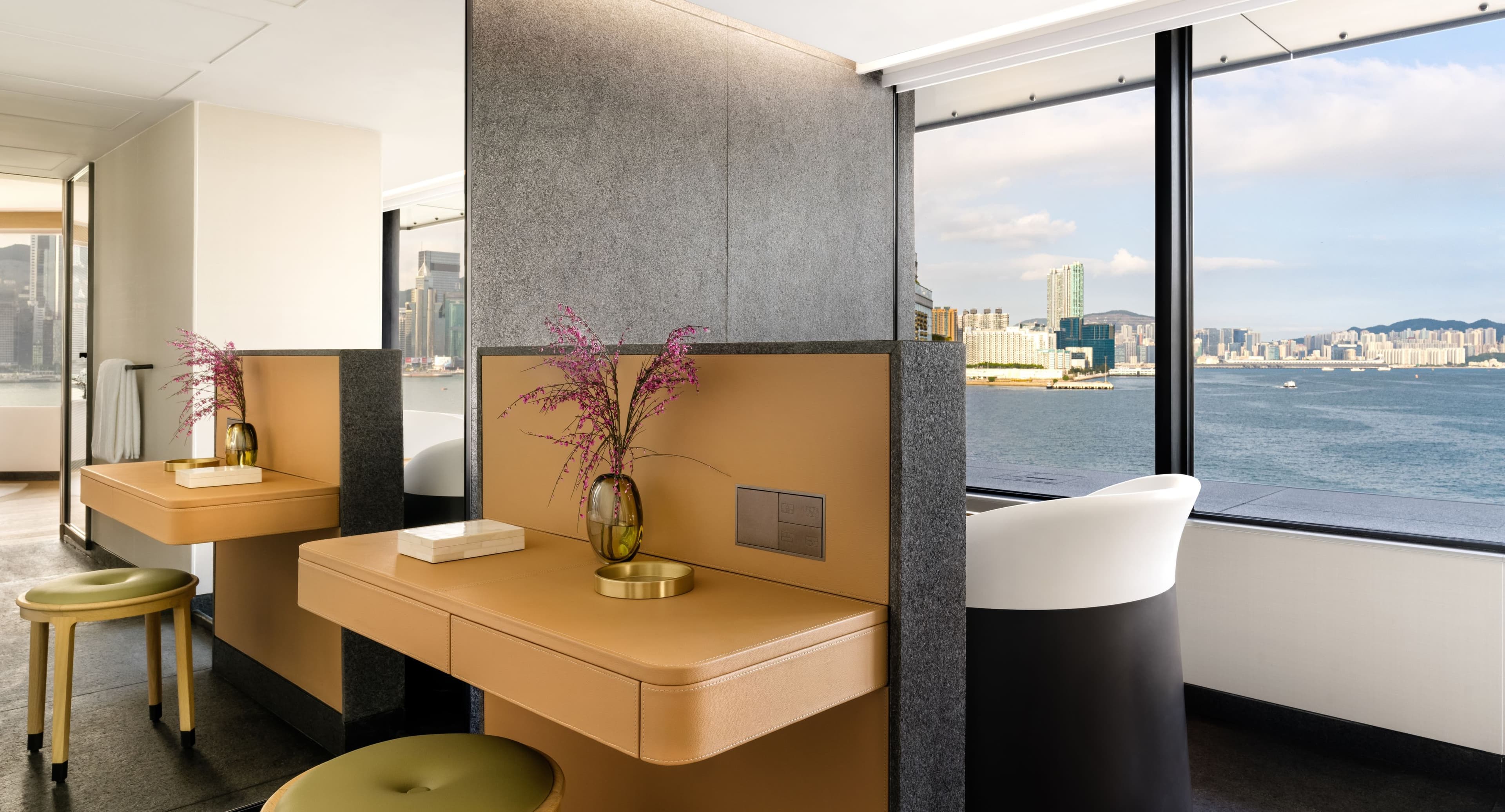 Regent Hong Kong — 77