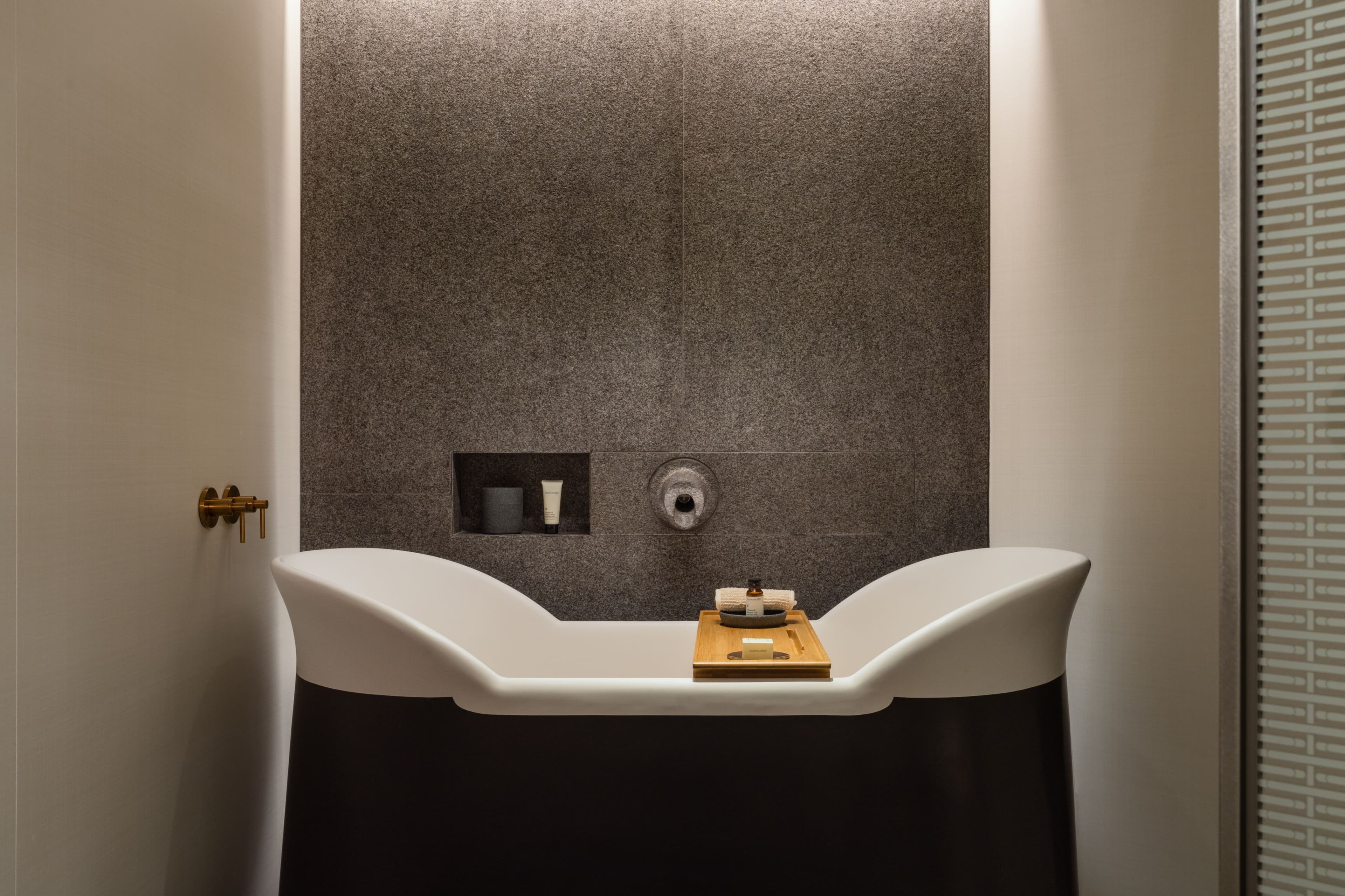 Regent Hong Kong — 104