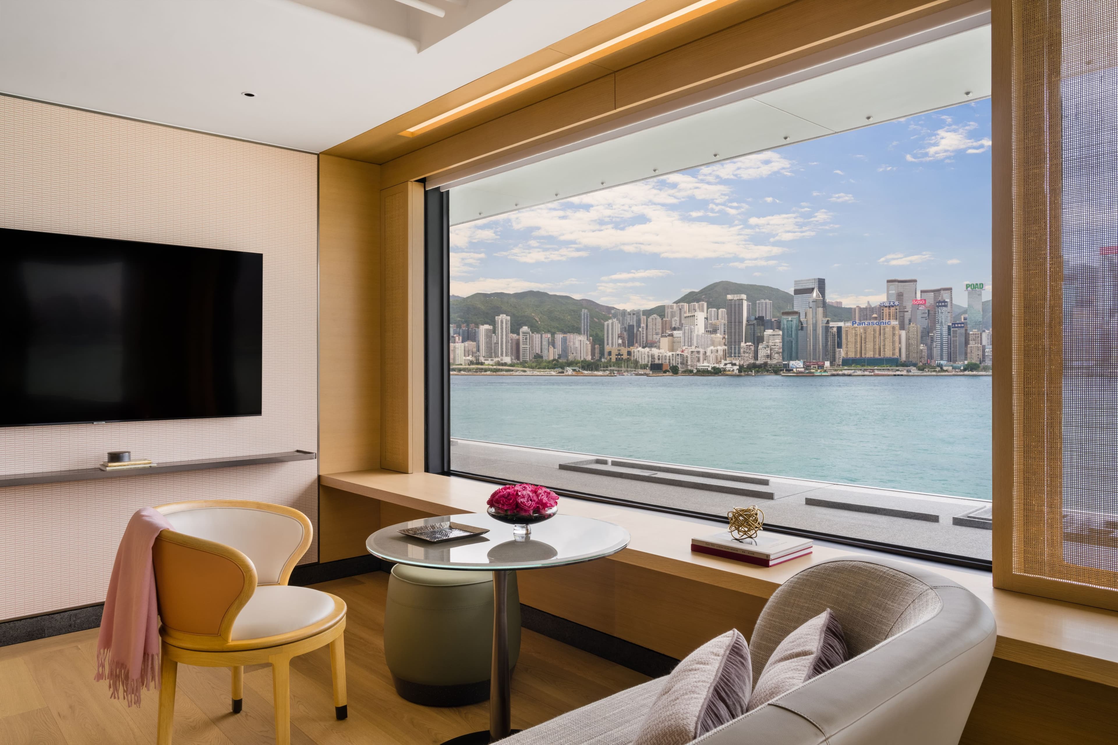 Regent Hong Kong — 105