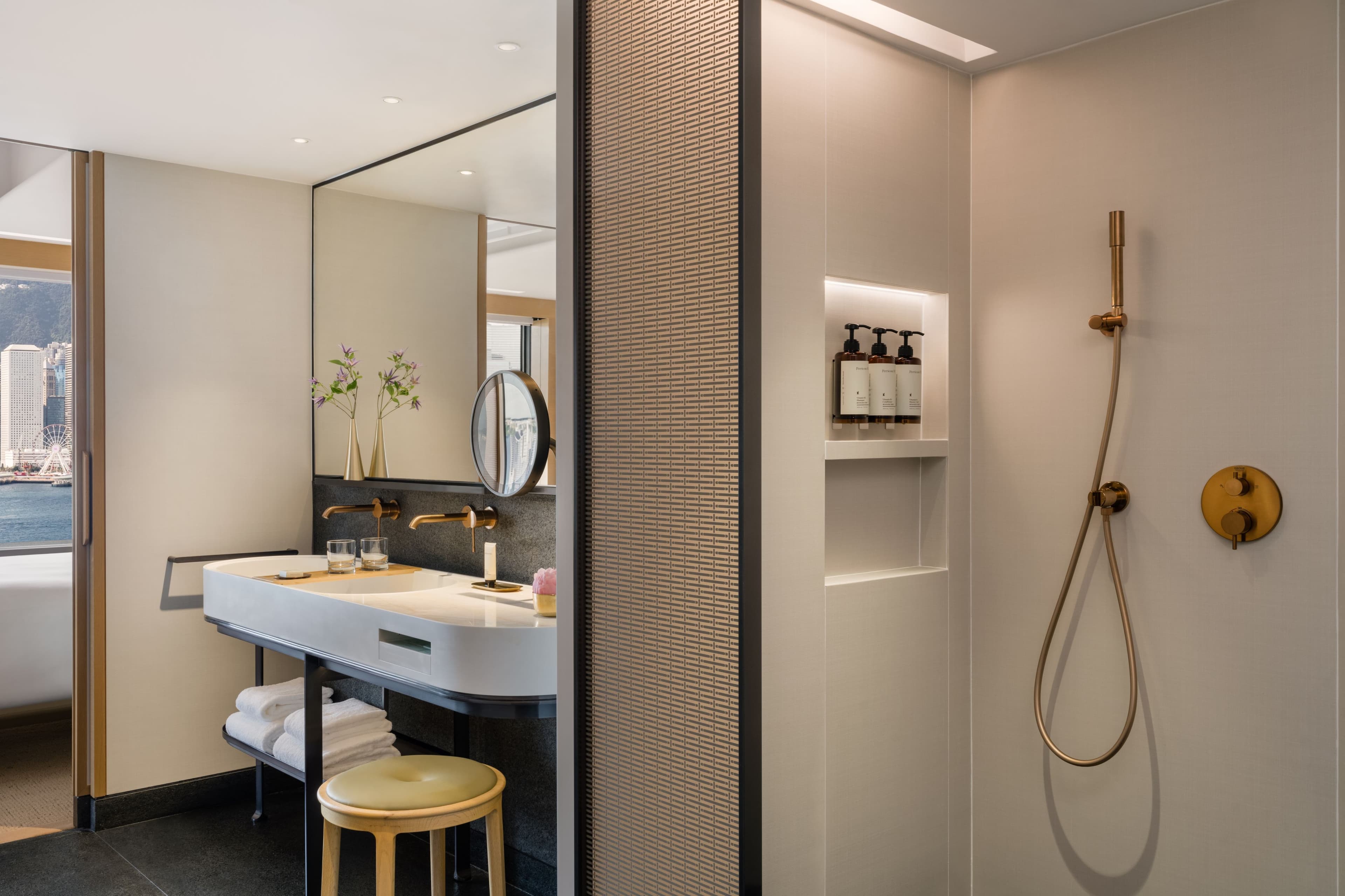 Regent Hong Kong — 107